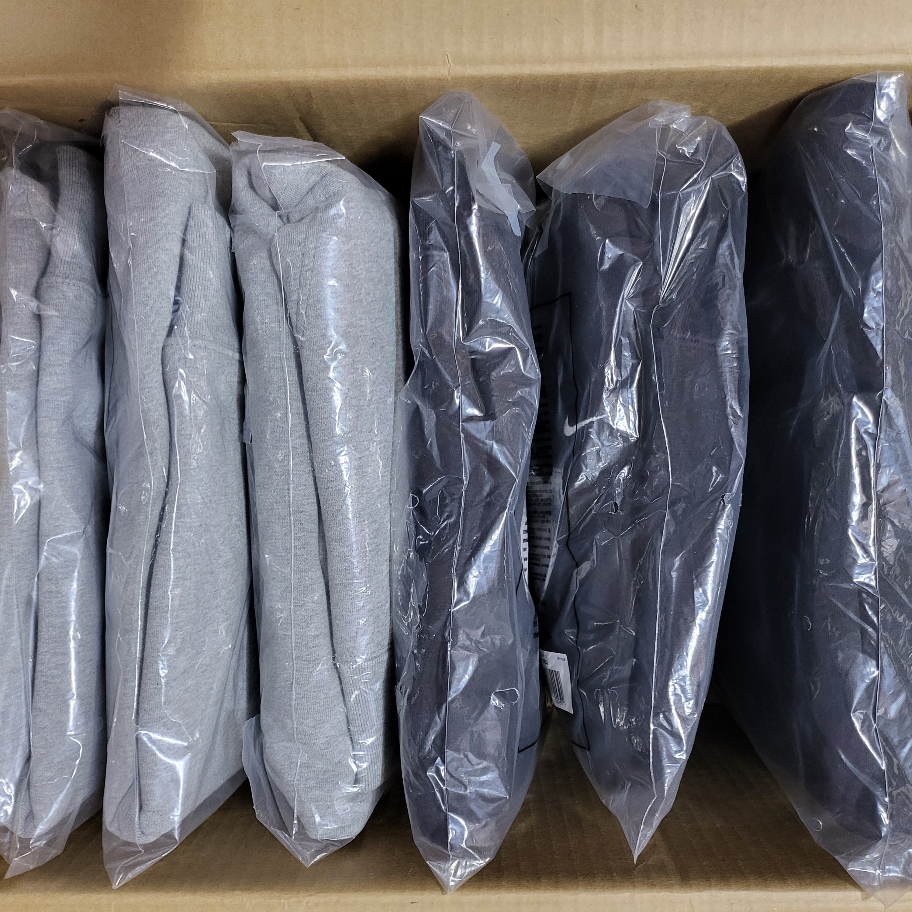 Nike NRG Solo Swoosh Woven Track Jacket Black - Asia, Nike NRG Solo Swoosh Fleece Hoodie Black White - US/EU 착용 스타일 - 1