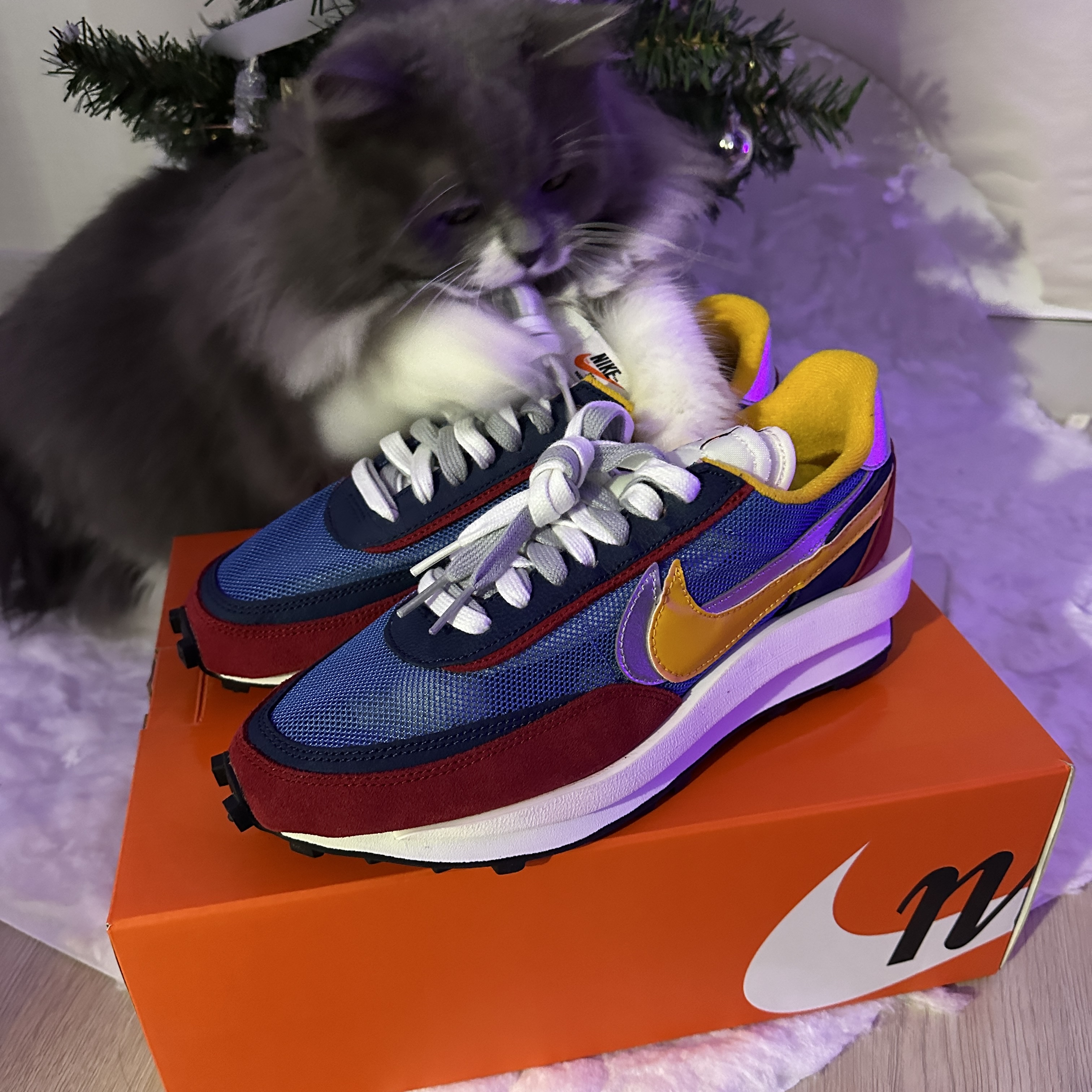 Nike x Sacai LDWaffle Blue Multi 착용 스타일 - 1