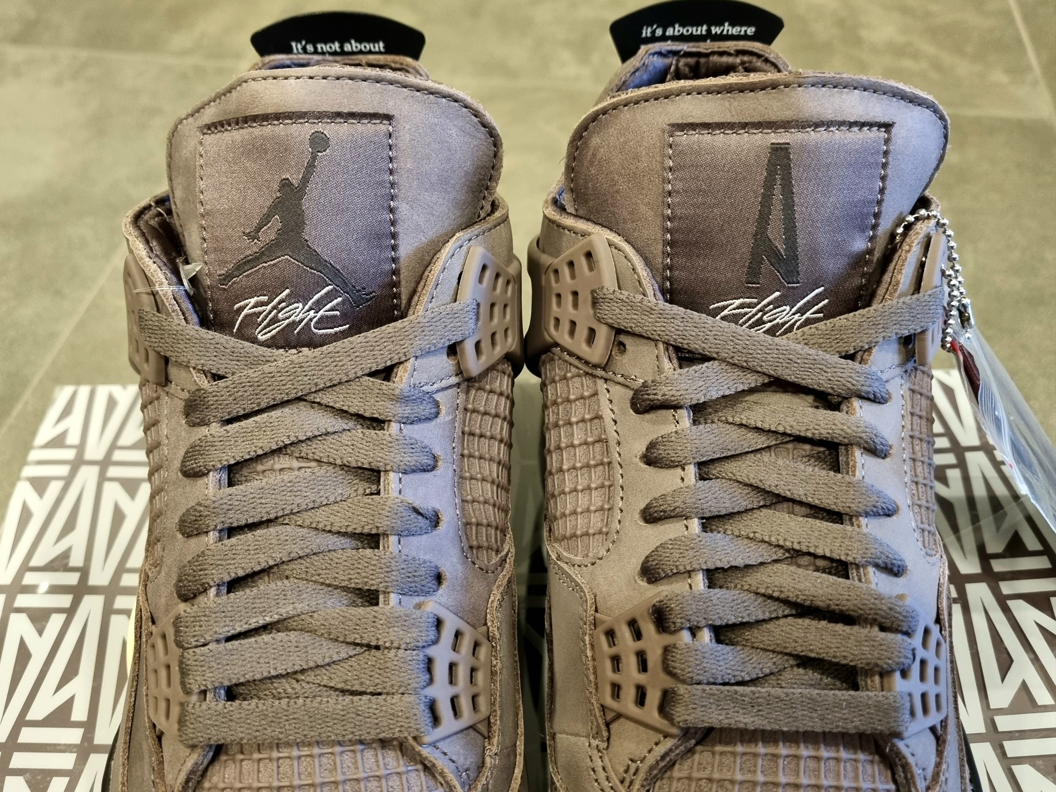 Jordan 4 x A Ma Maniere Retro Violet Ore 착용 스타일 - 5