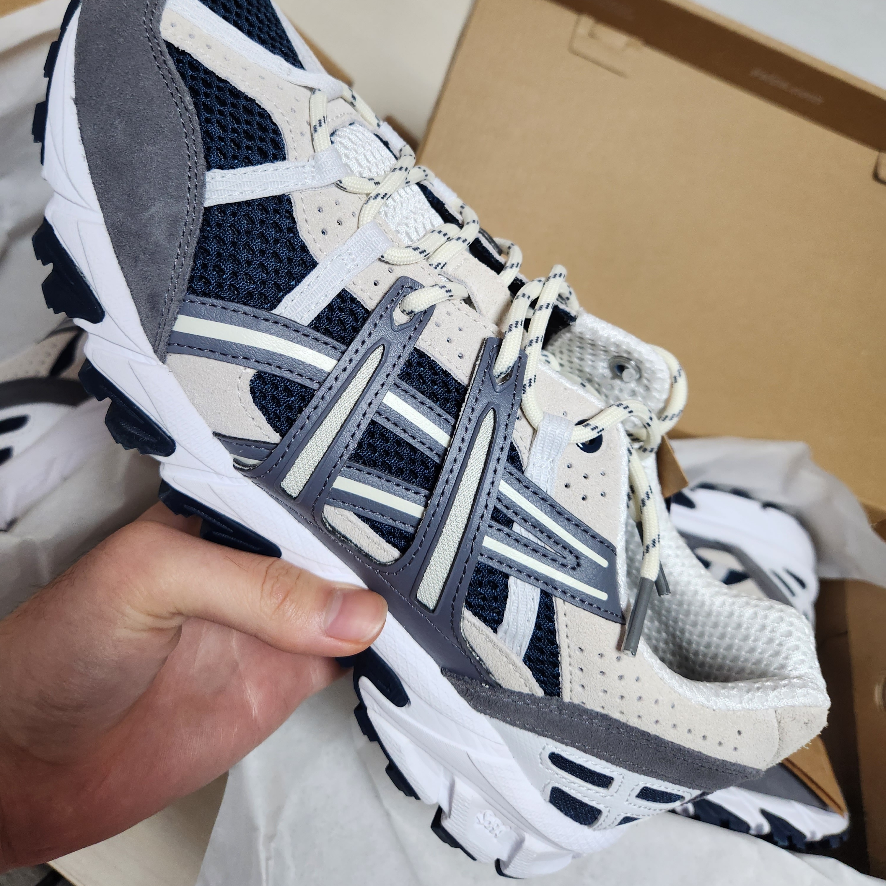 Asics Gel-Sonoma 15-50 French Blue 착용 스타일 - 1