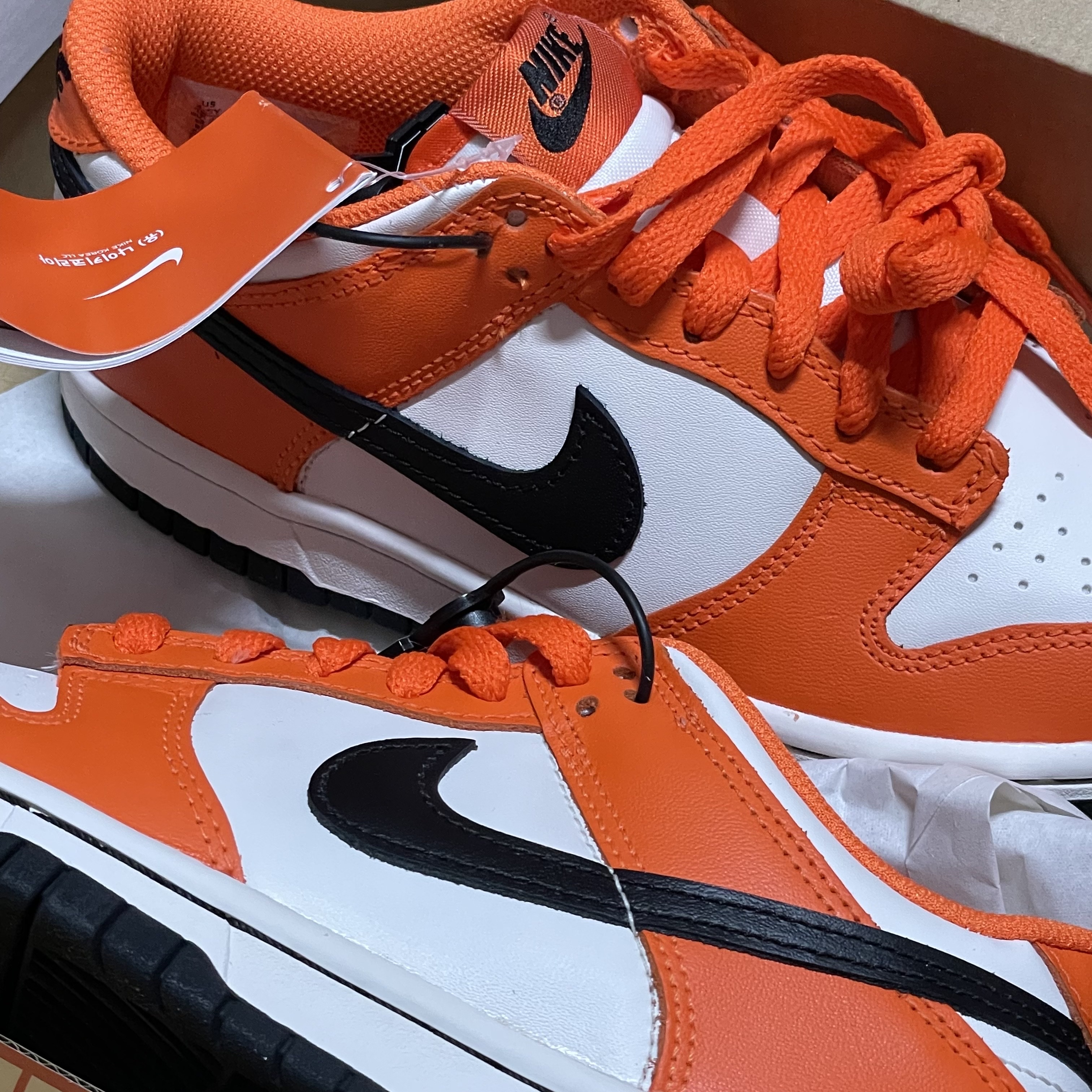 (GS) Nike Dunk Low Safety Orange 착용 스타일