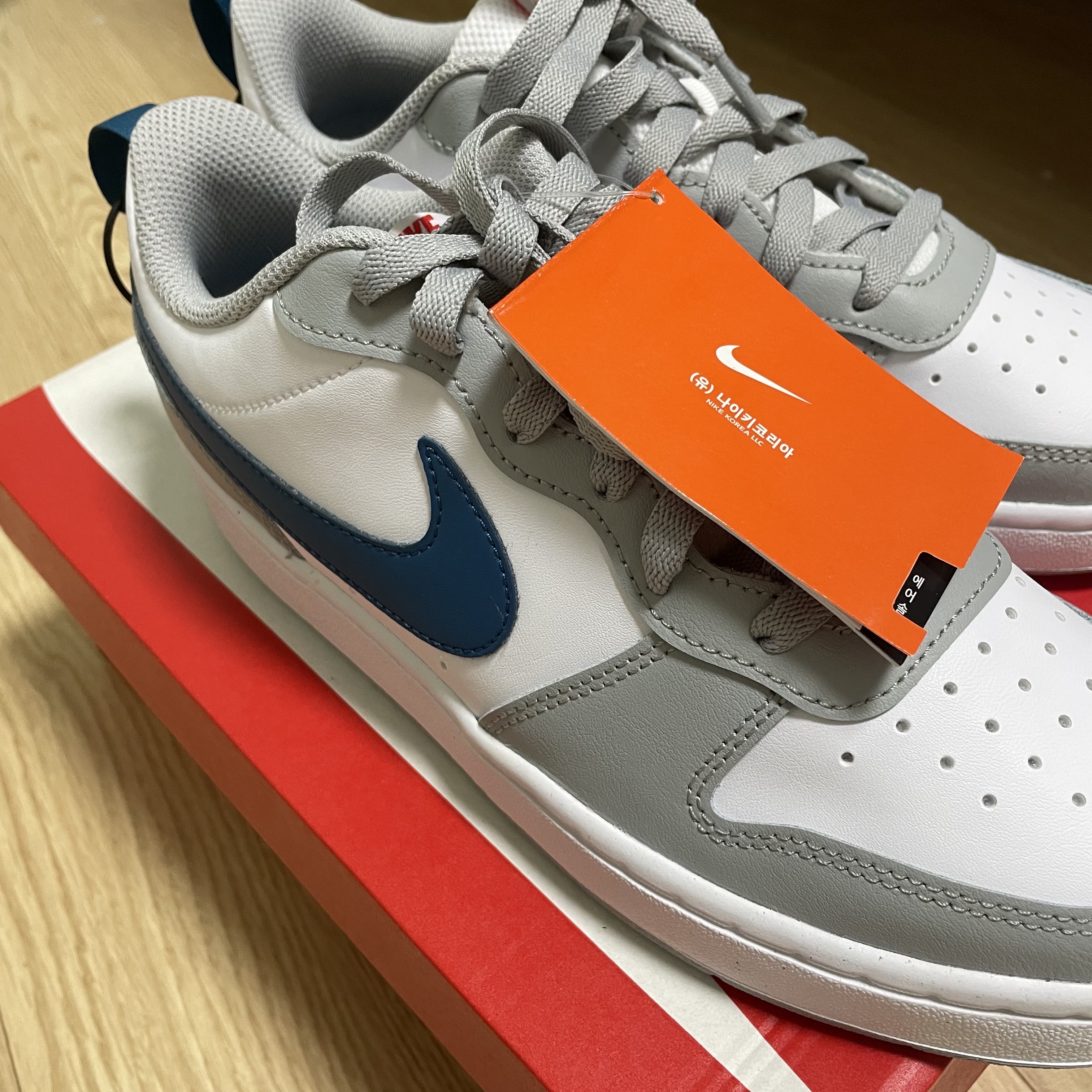 (GS) Nike Court Borough Low 2 Light Smoke Grey 착용 스타일