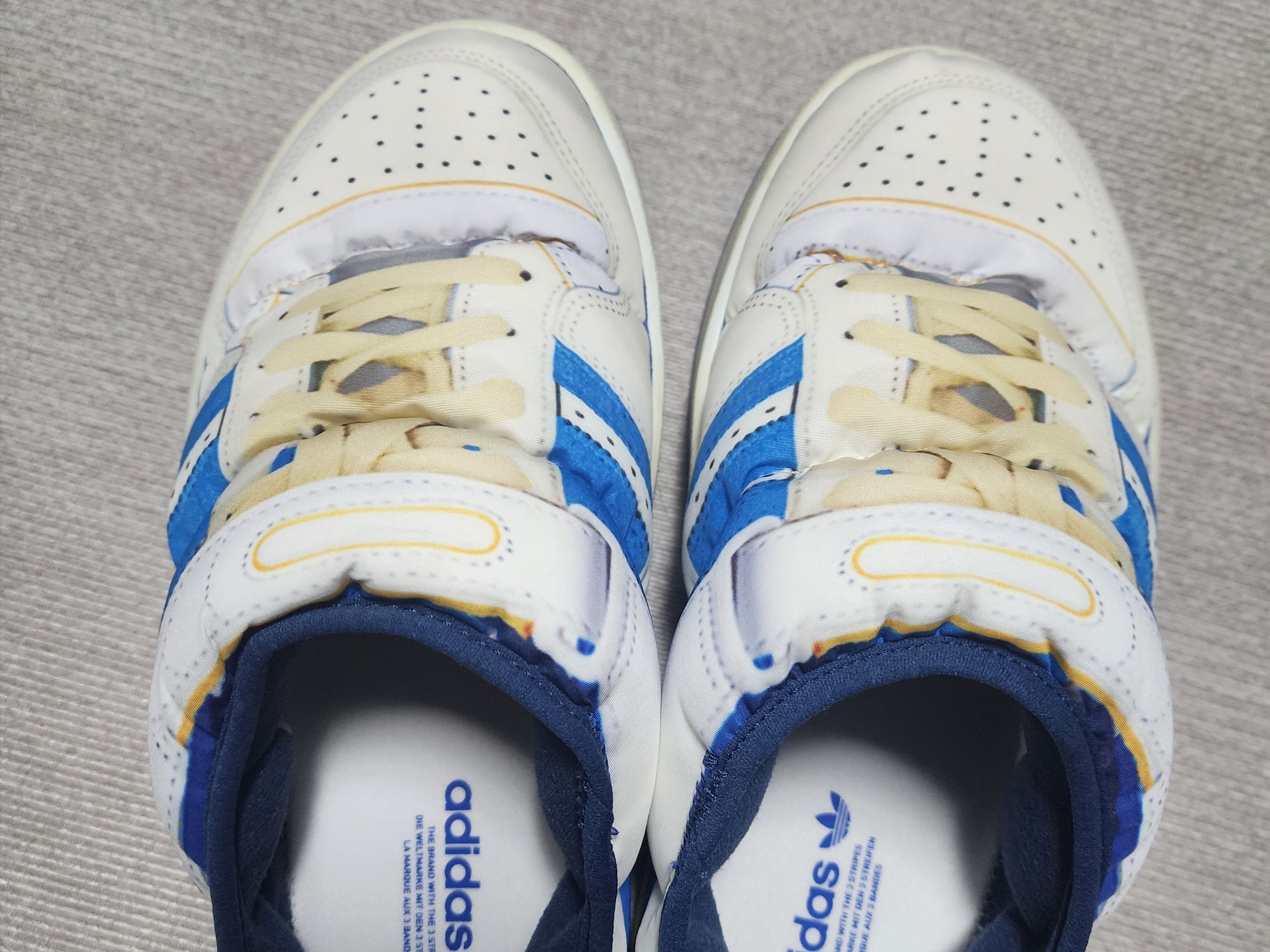 Adidas Puffylette Forum 84 Cloud White 착용 스타일 - 1