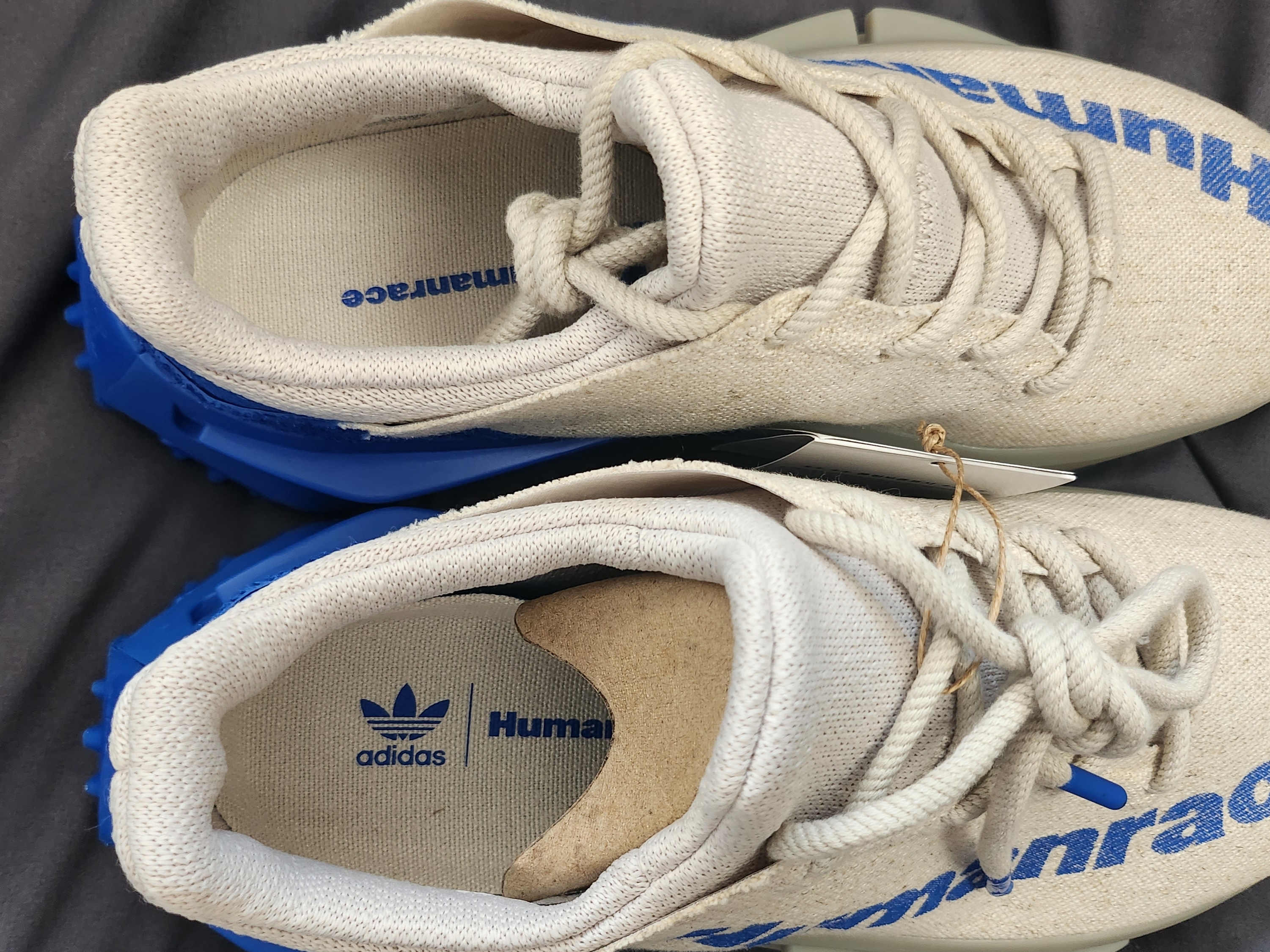 Adidas x Pharrell Williams Humanrace NMD S1 Mahbs Light Brown Bold Blue 착용 스타일 - 5