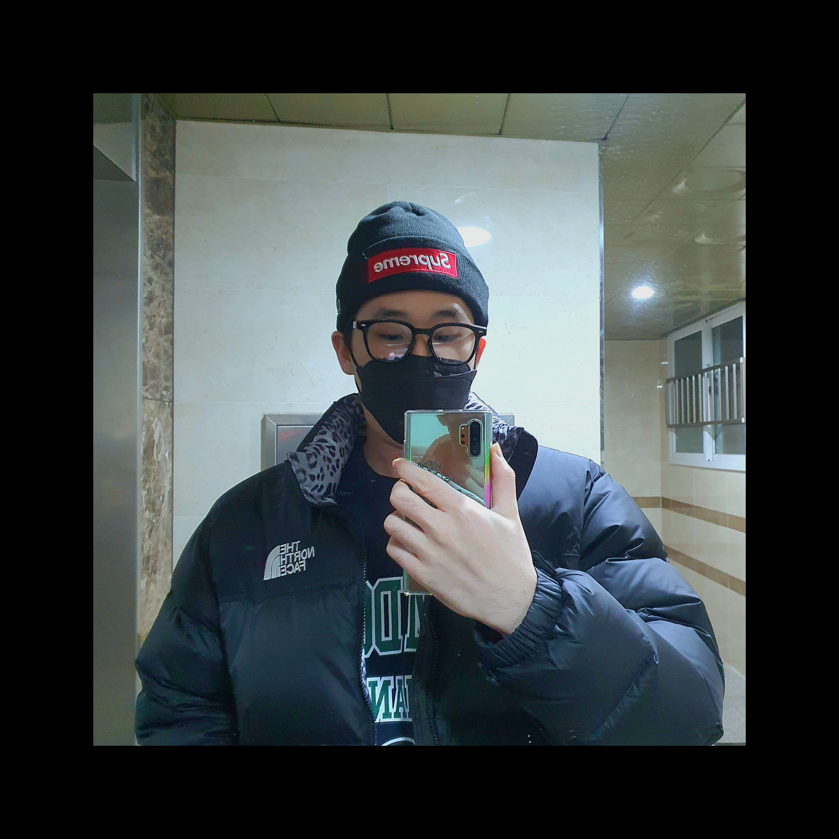 Supreme New Era Box Logo Beanie Black - 22FW 착용 스타일