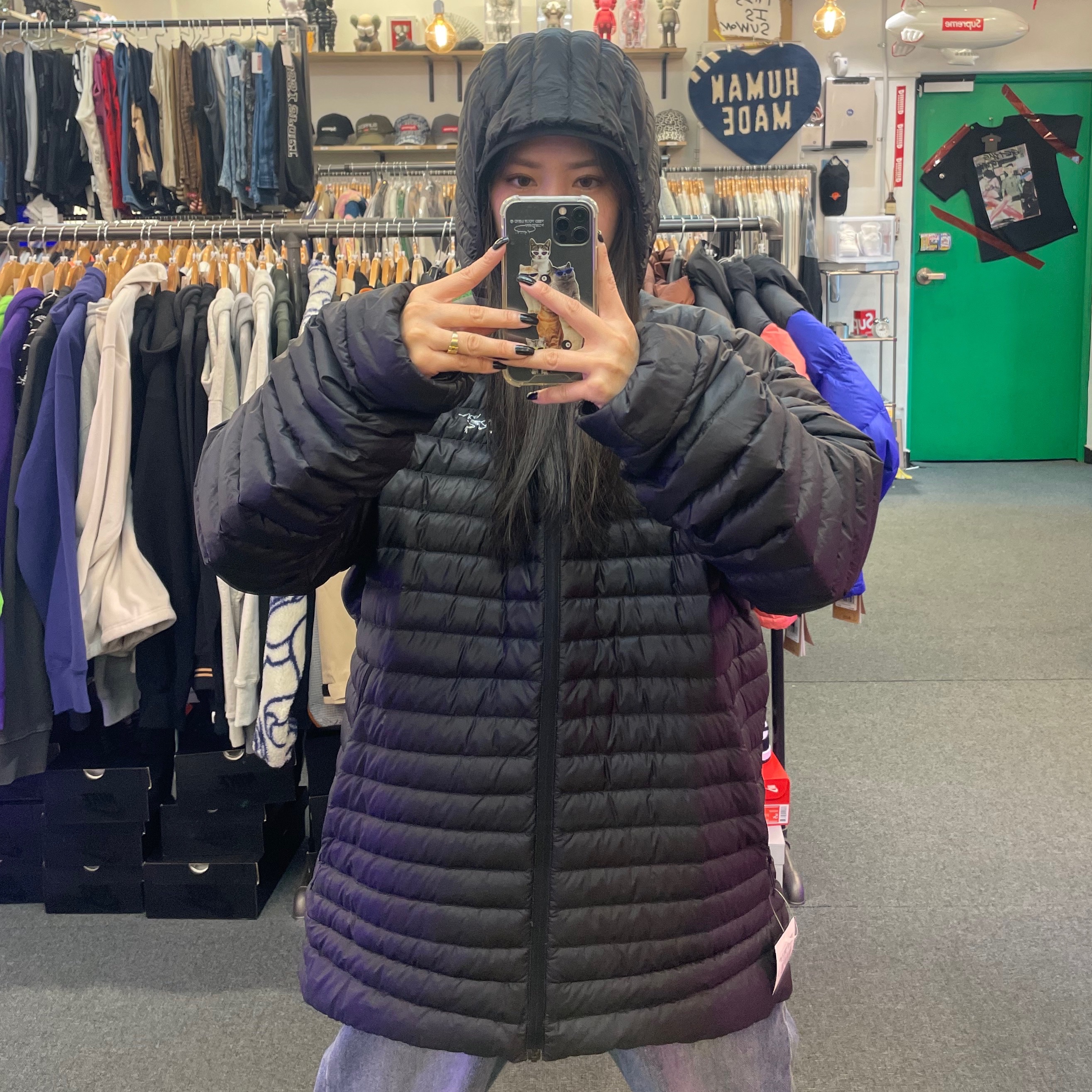 Arc'teryx Cerium Hoody Black 착용 스타일