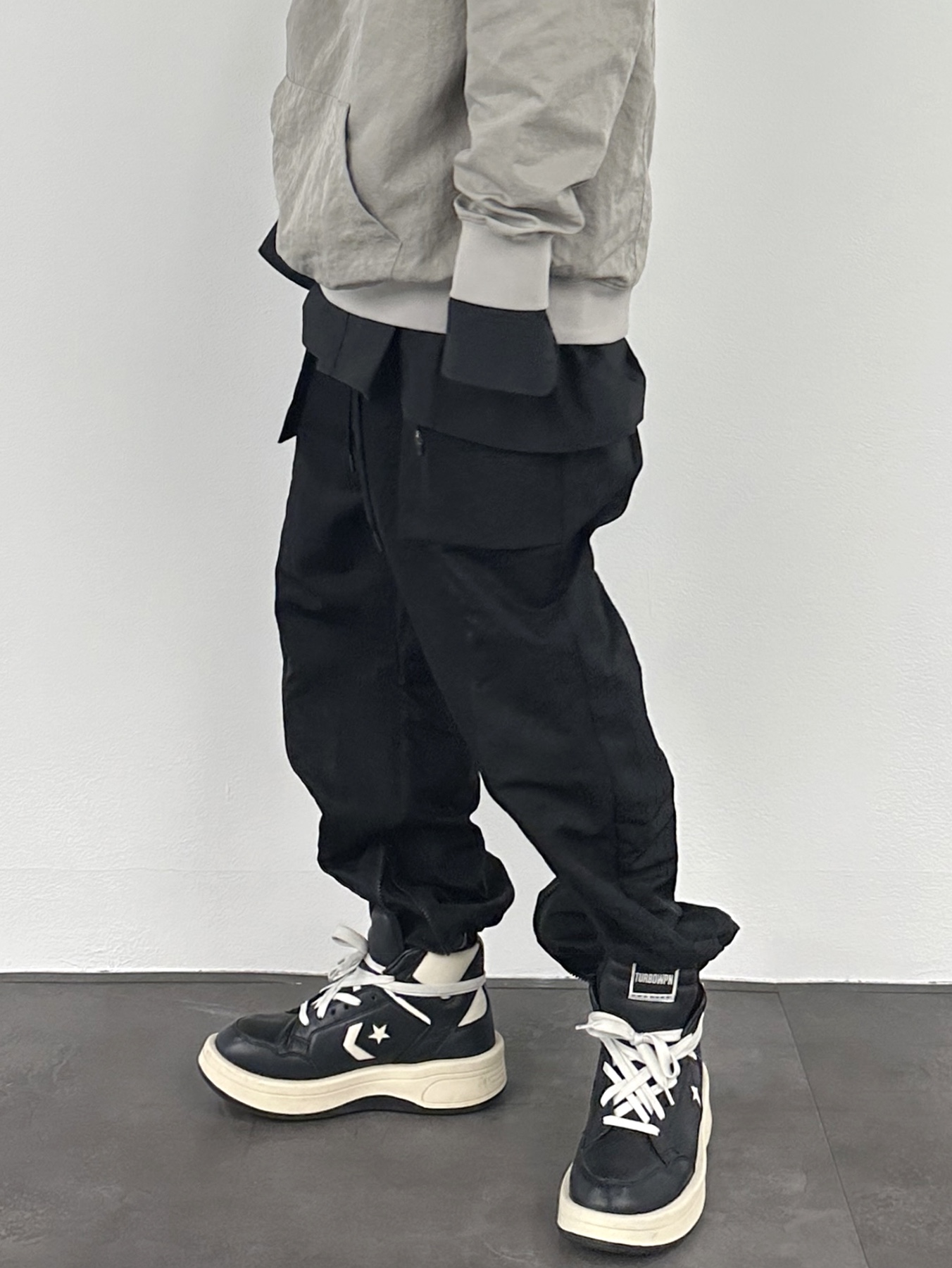 Converse x Drkshdw Turbowpn Black Cream, Converse x Drkshdw Dad Cap Black 착용 스타일 - 5