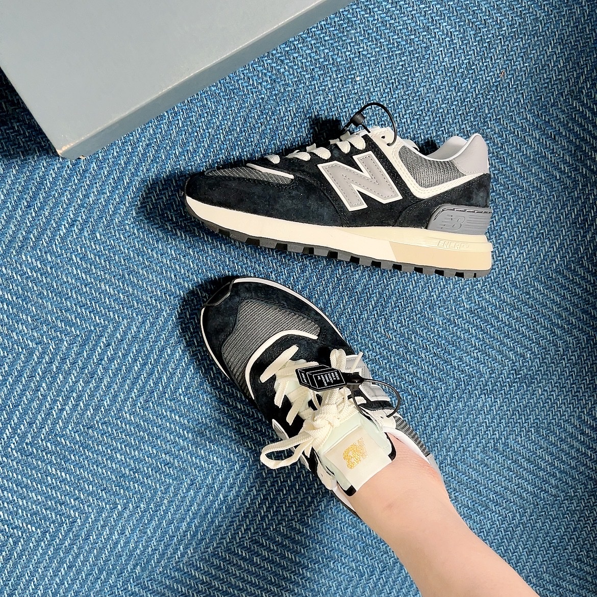 New Balance 574 Legacy Black 착용 스타일