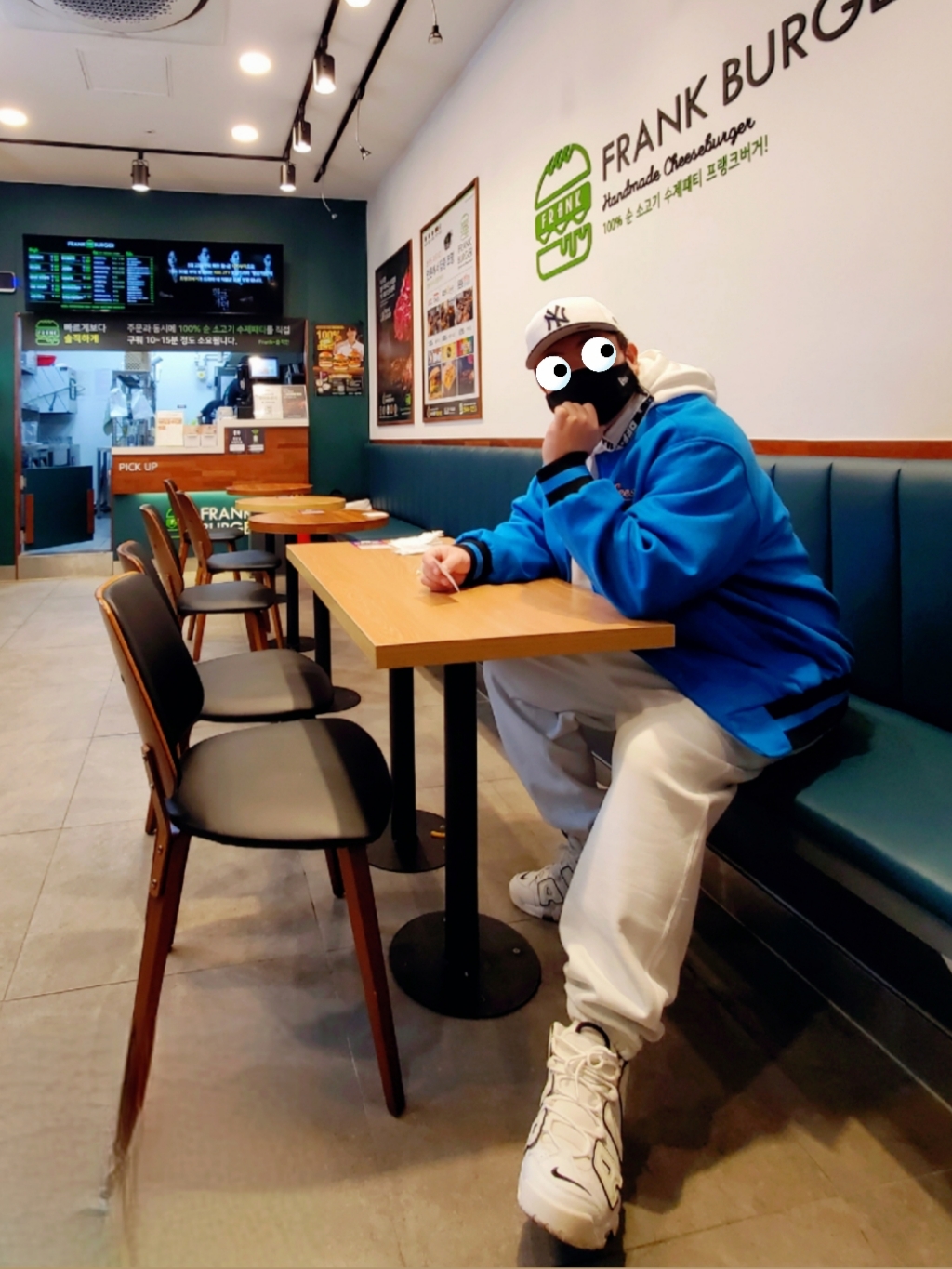 Nike NRG Solo Swoosh Fleece Pants Summit White - Asia, (W) Nike Air More Uptempo Summit White 착용 스타일 - 1