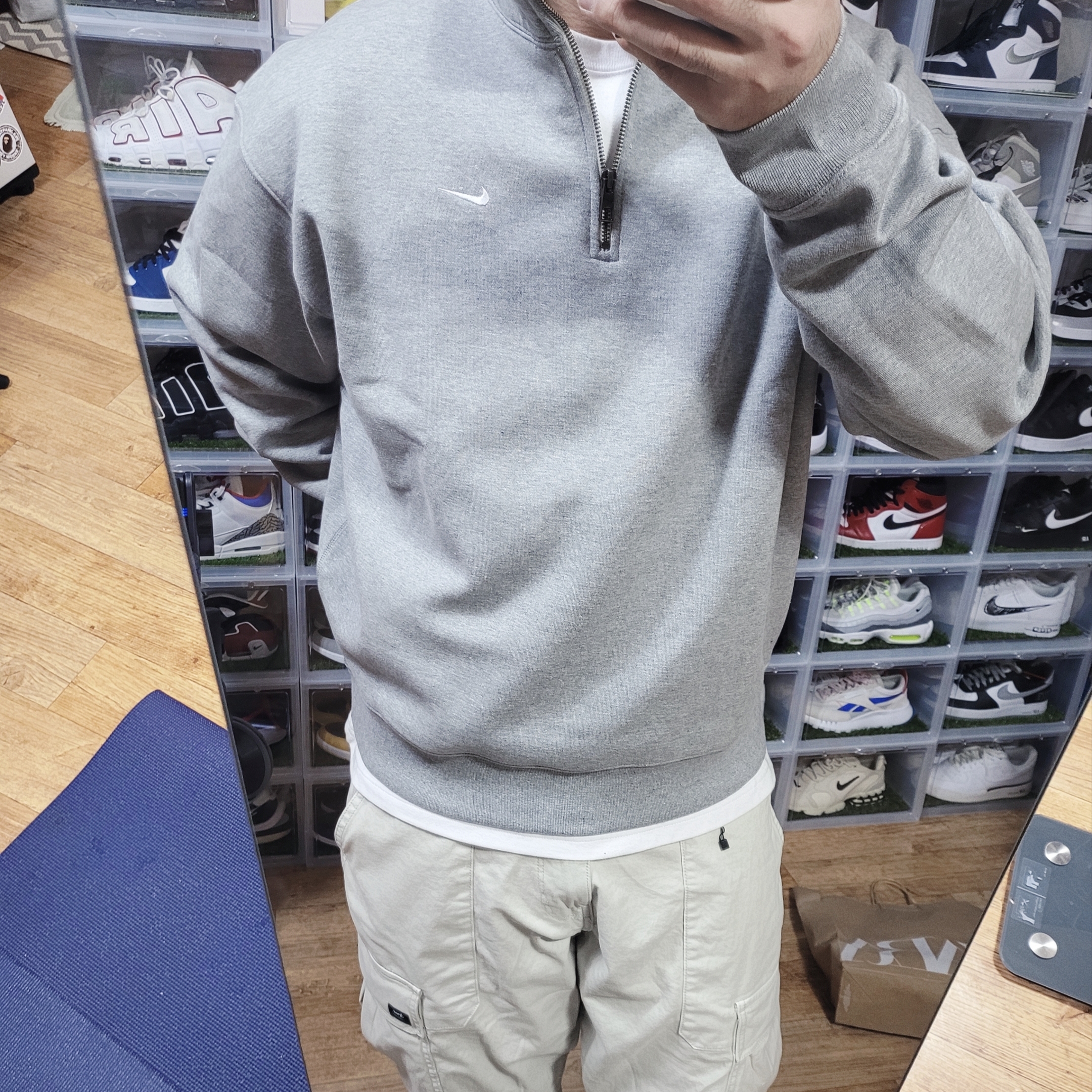 Nike NRG Solo Swoosh Woven Track Jacket Black - Asia, Nike NRG Solo Swoosh Fleece Hoodie Black White - US/EU 착용 스타일 - 3