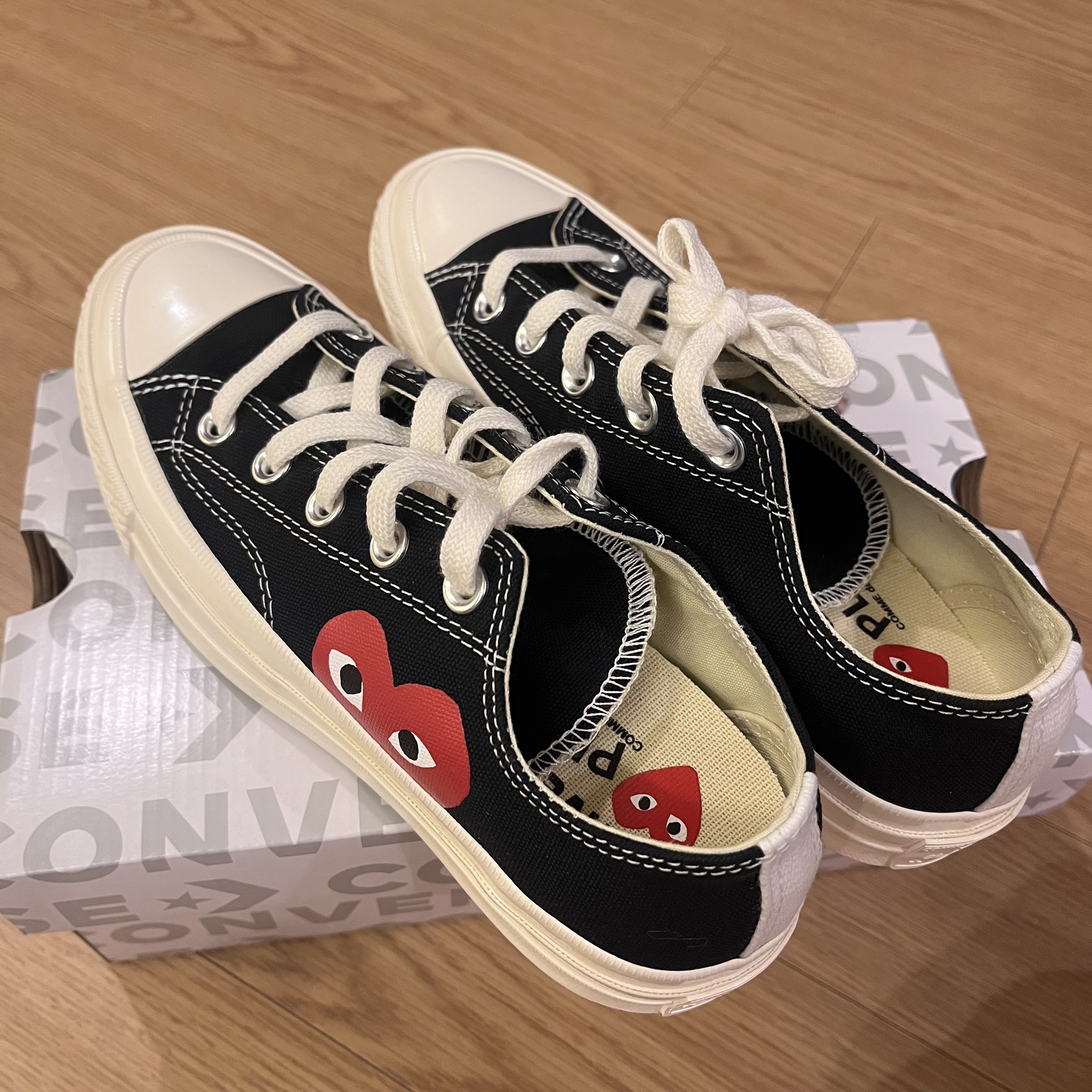 Converse x Play Comme des Garcons Chuck 70 Ox Black 착용 스타일