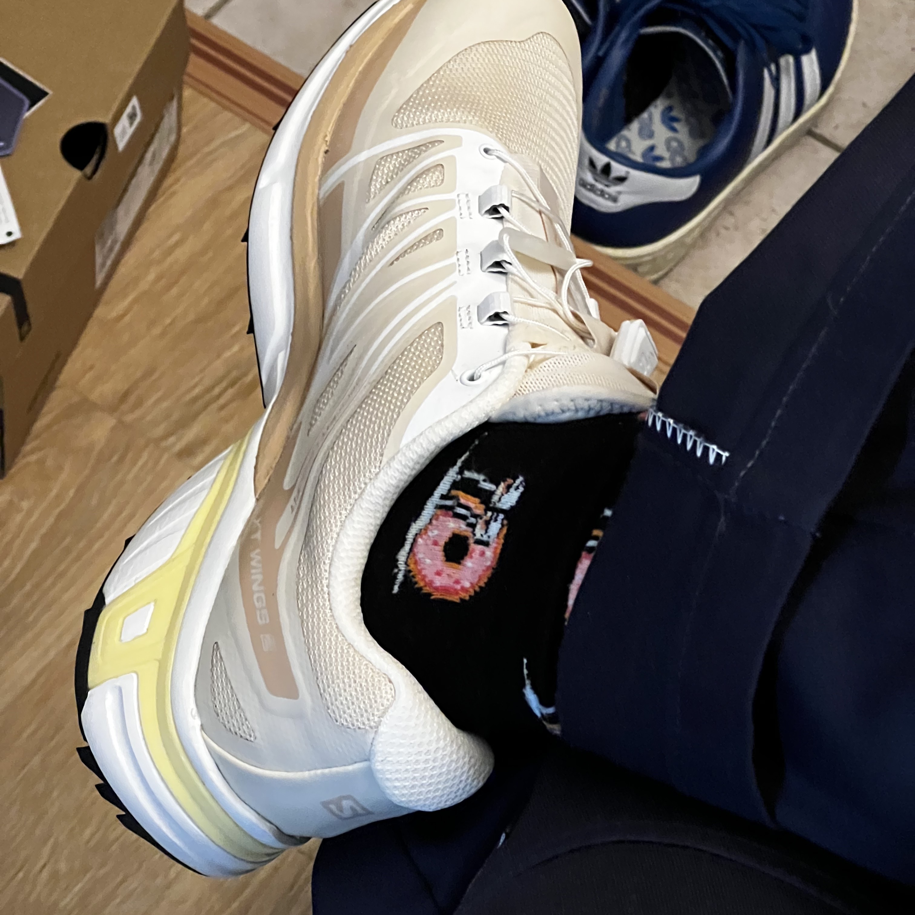 Salomon XT-Wings 2 Turtledove 착용 스타일 - 3