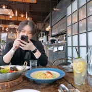 KREAM 프로필 이미지