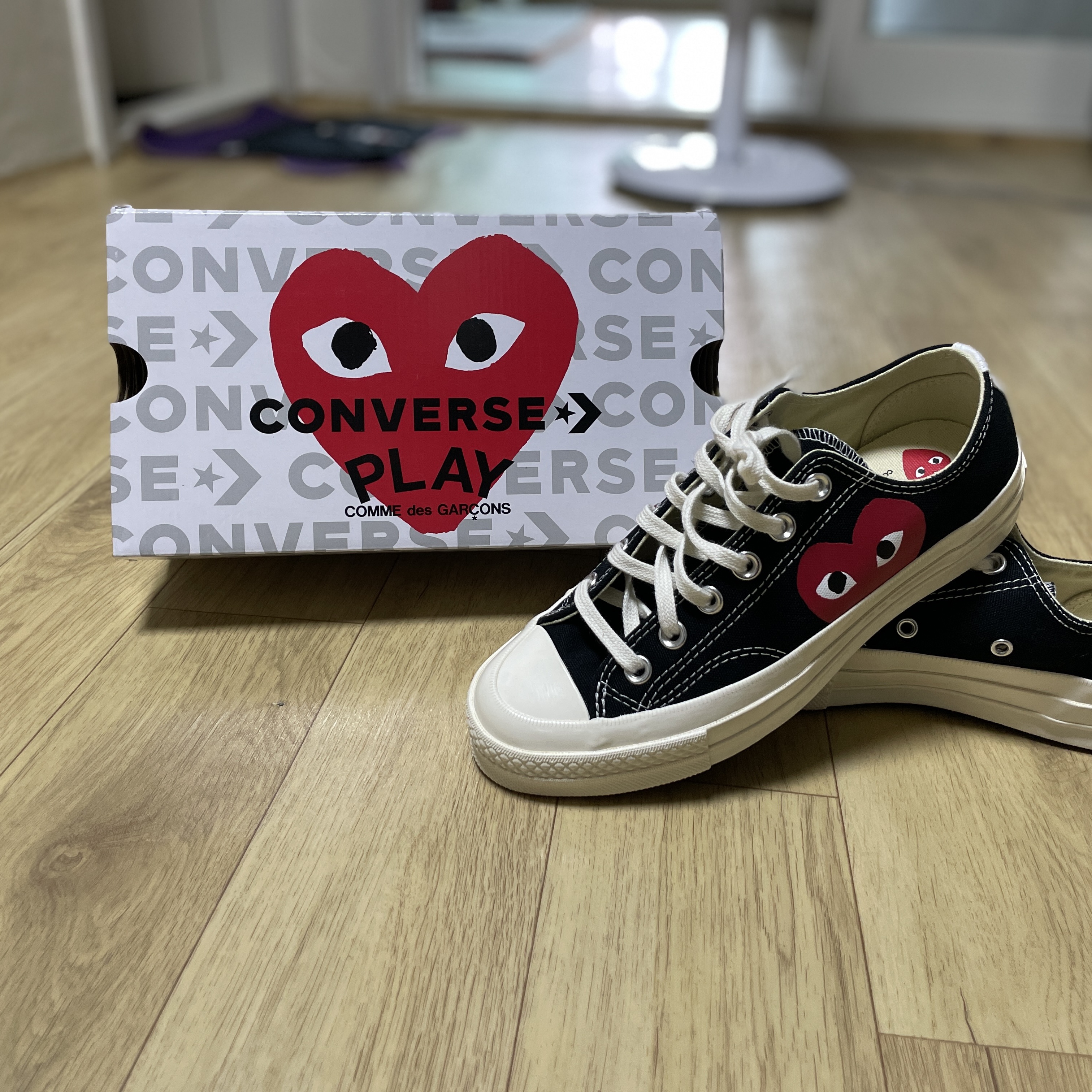 Converse x Play Comme des Garcons Chuck 70 Ox Black 착용 스타일
