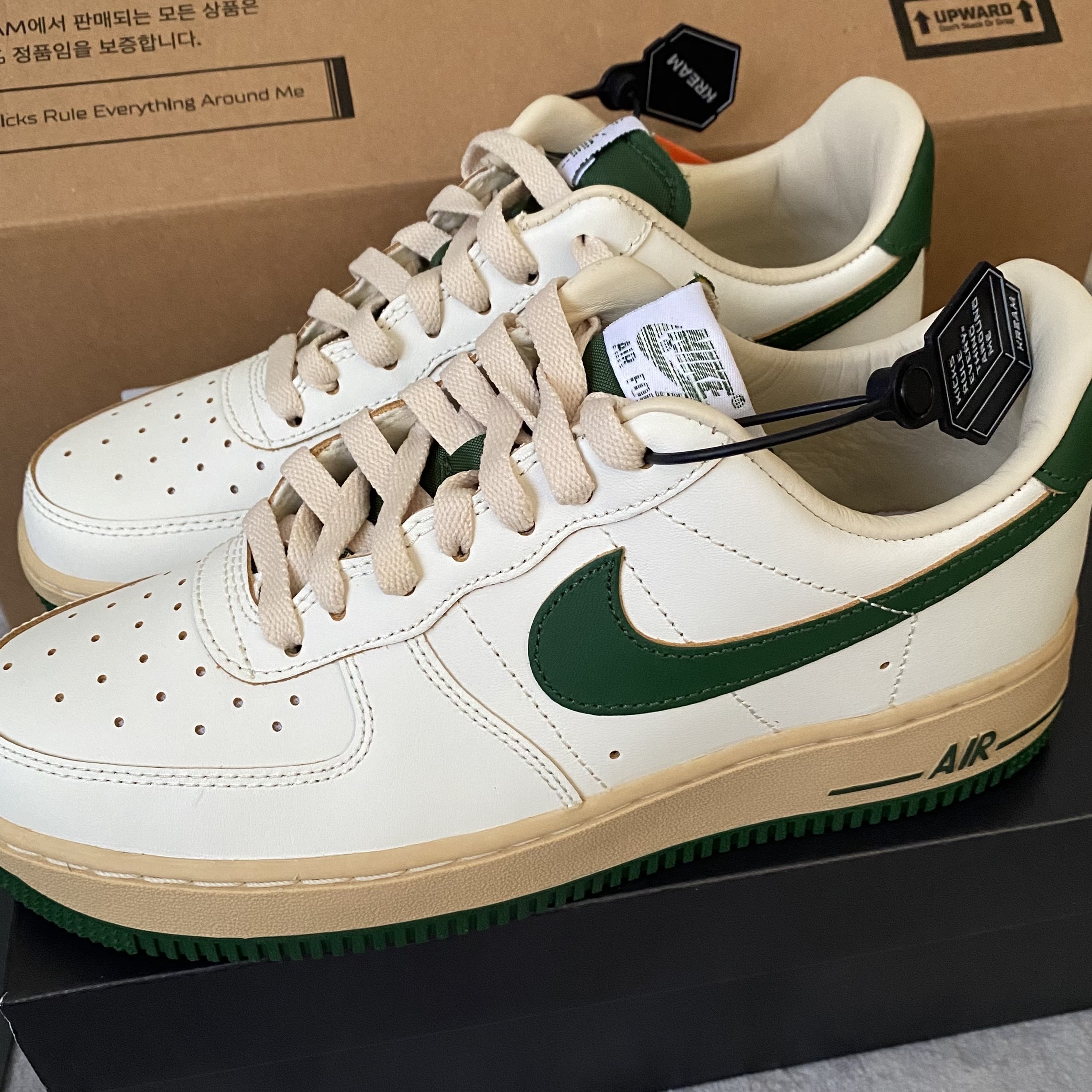 (W) Nike Air Force 1 Low Gorge Green 착용 스타일