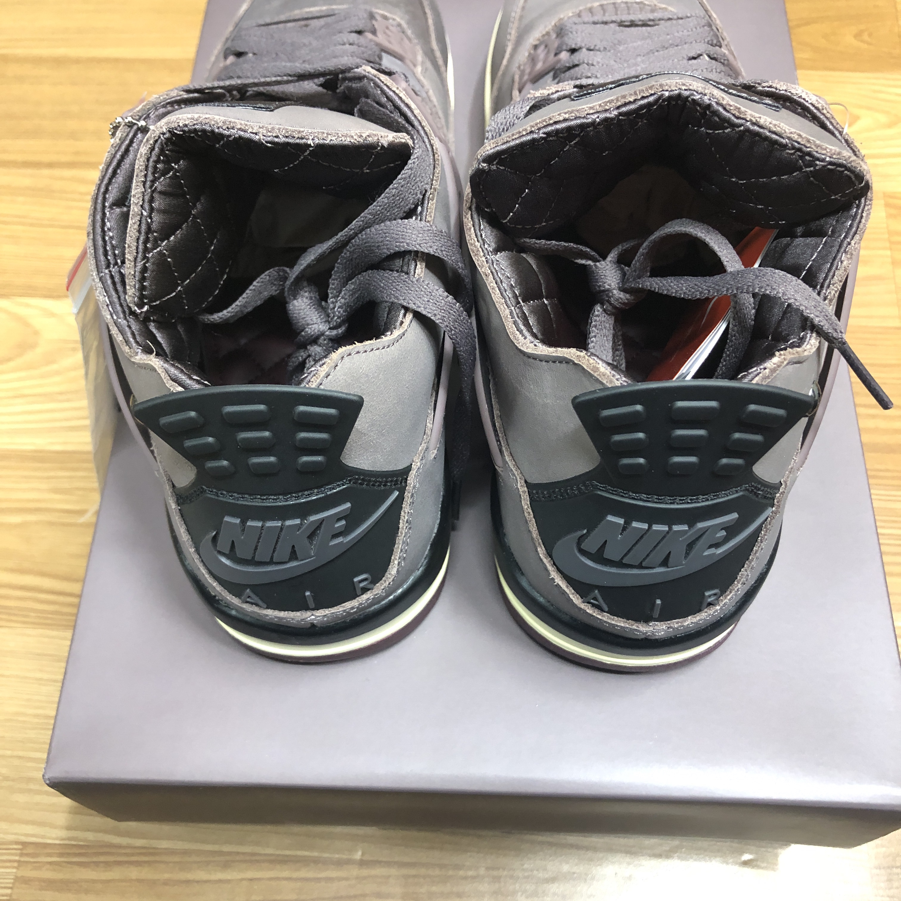 Jordan 4 x A Ma Maniere Retro Violet Ore 착용 스타일 - 3