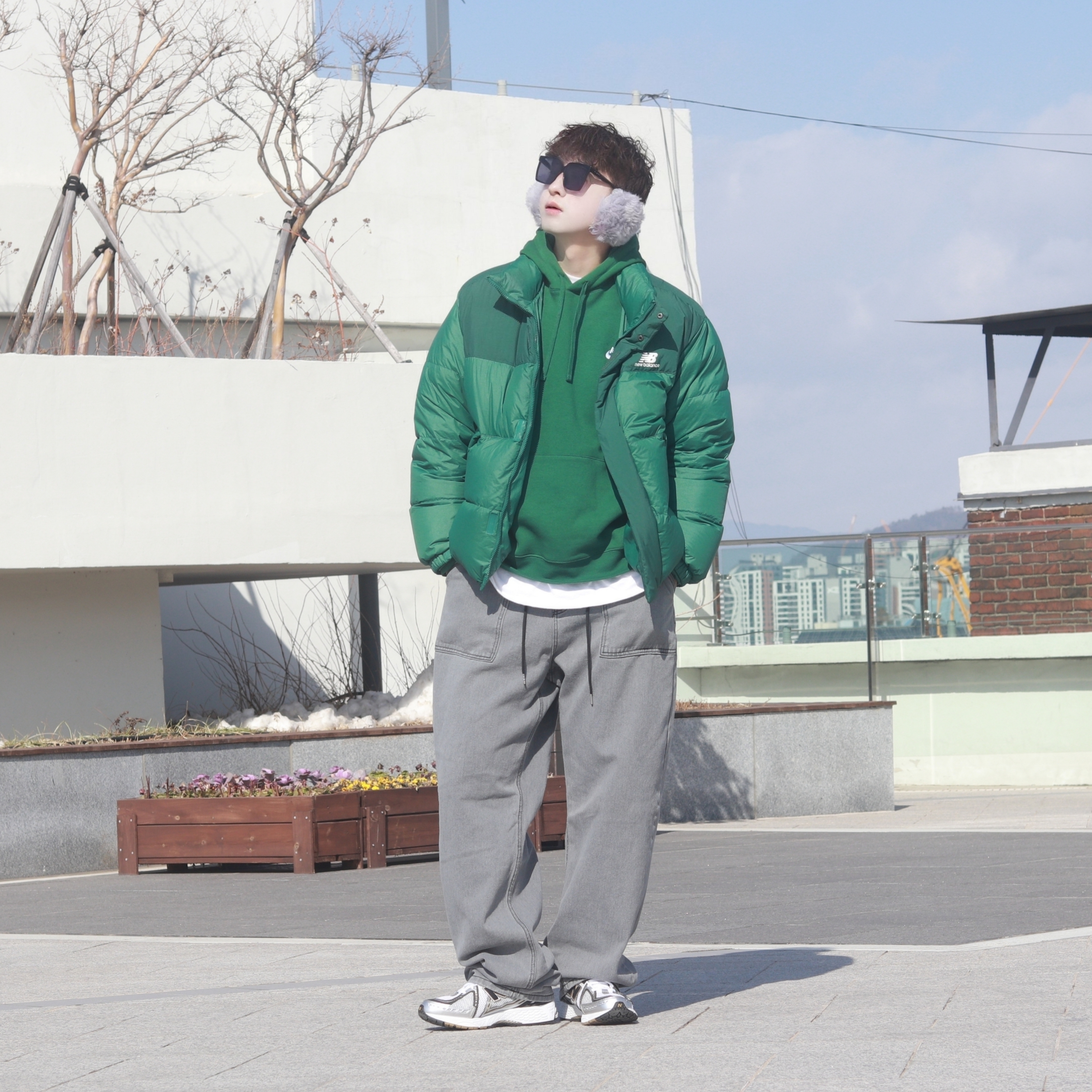 New Balance 1906R White Gold 착용 스타일 - 1