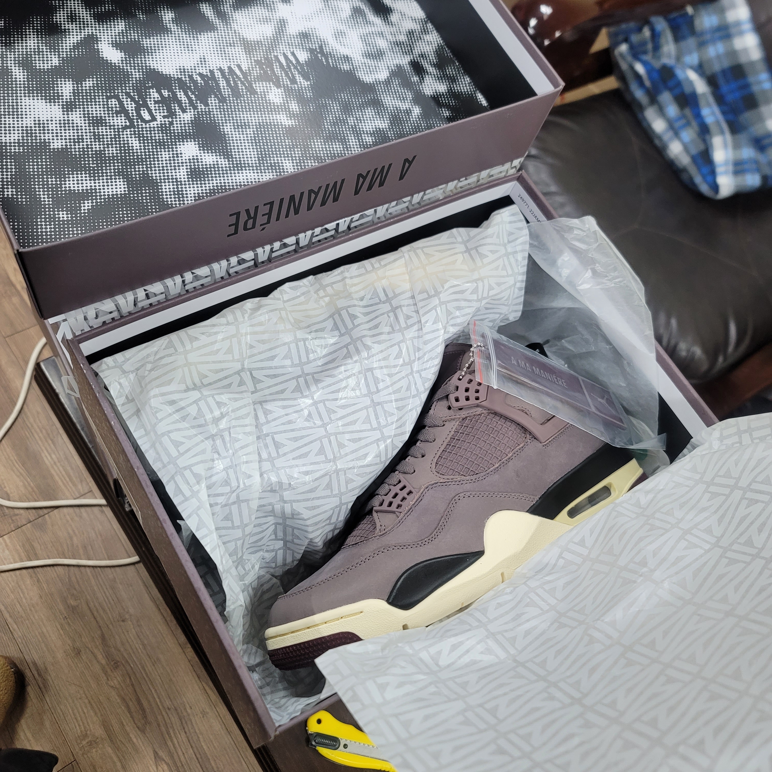 Jordan 4 x A Ma Maniere Retro Violet Ore 착용 스타일 - 2