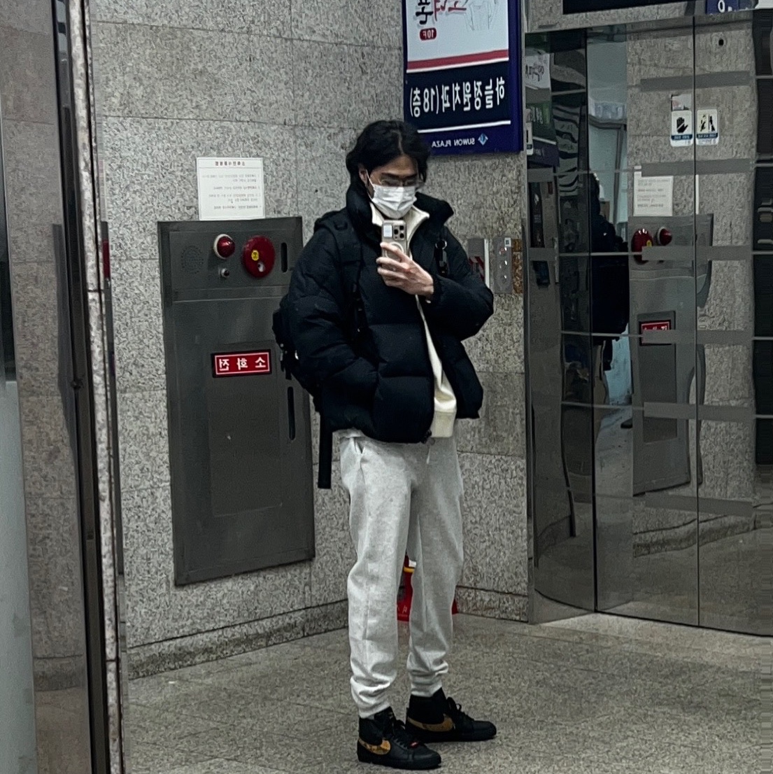 Nike x Supreme SB Zoom Blazer Mid QS 2 Black 착용 스타일