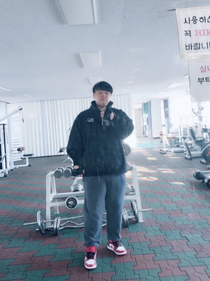Apple iPhone 14 Pro 256GB Space Black (Korean Ver.), Nike x Stussy NRG RA Washed Pullover Hoodie Black (DN4028-010) 착용 스타일