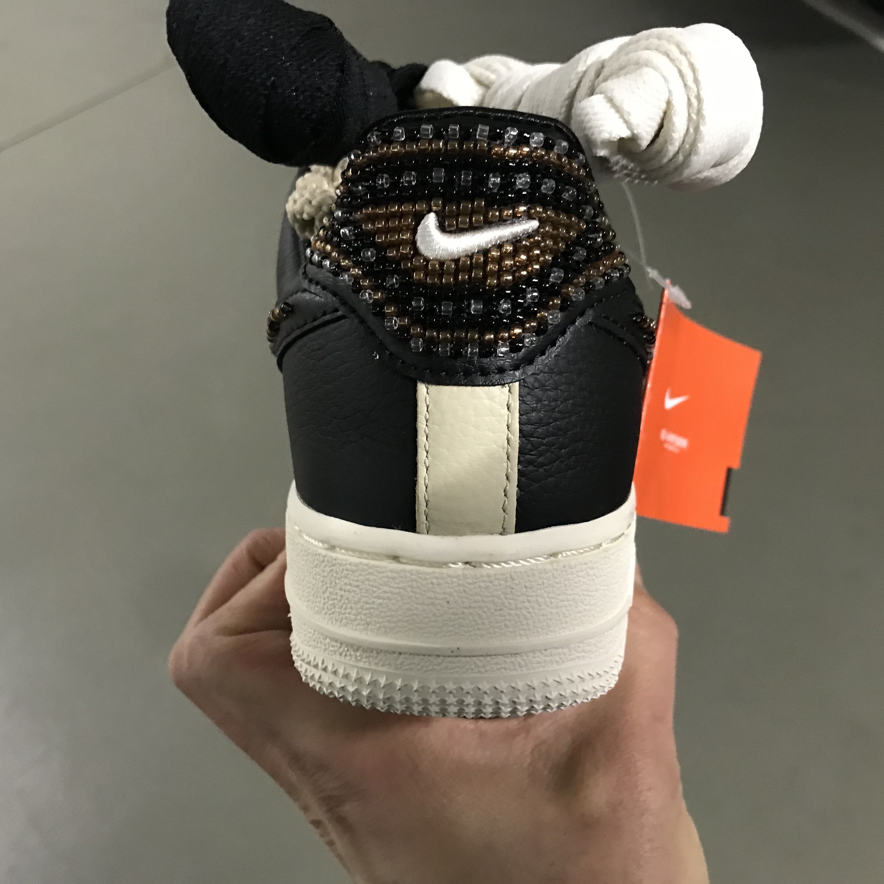 (W) Nike x Premium Goods Air Force 1 Low Black Sand 착용 스타일 - 3