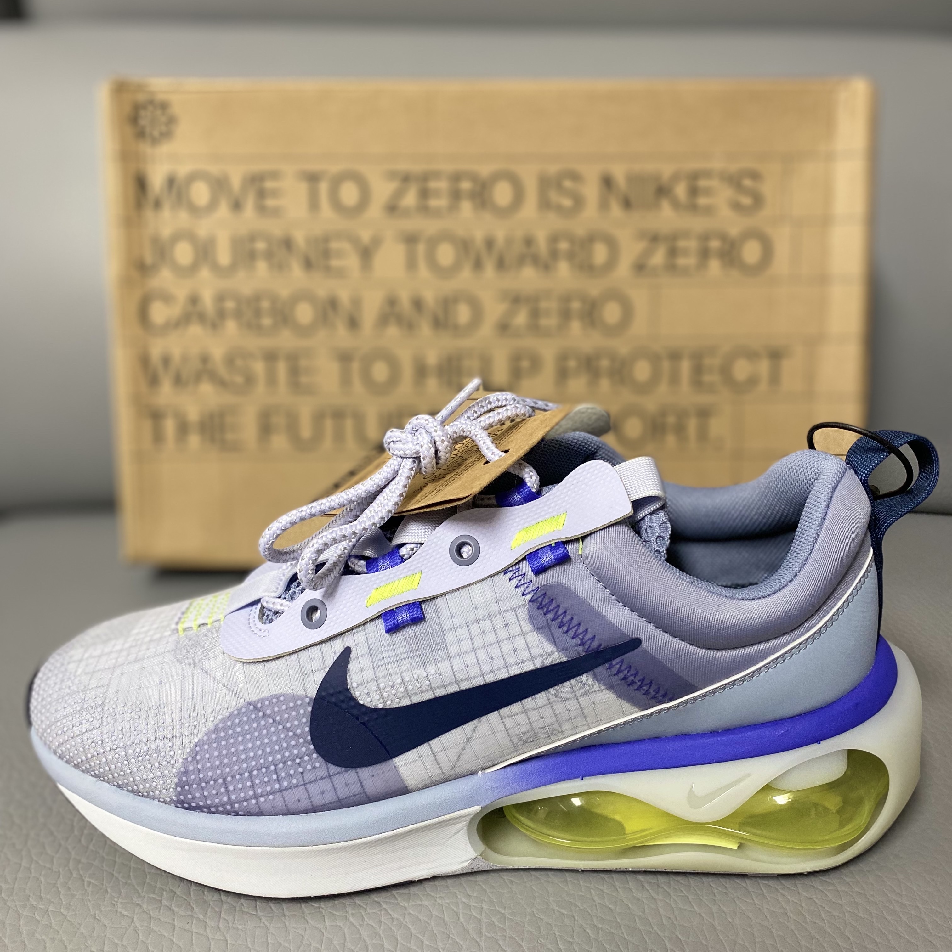 Nike Air Max 2021 Ghost Ashen Slate 착용 스타일