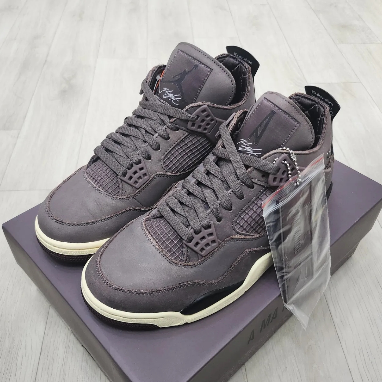 Jordan 4 x A Ma Maniere Retro Violet Ore 착용 스타일 - 2