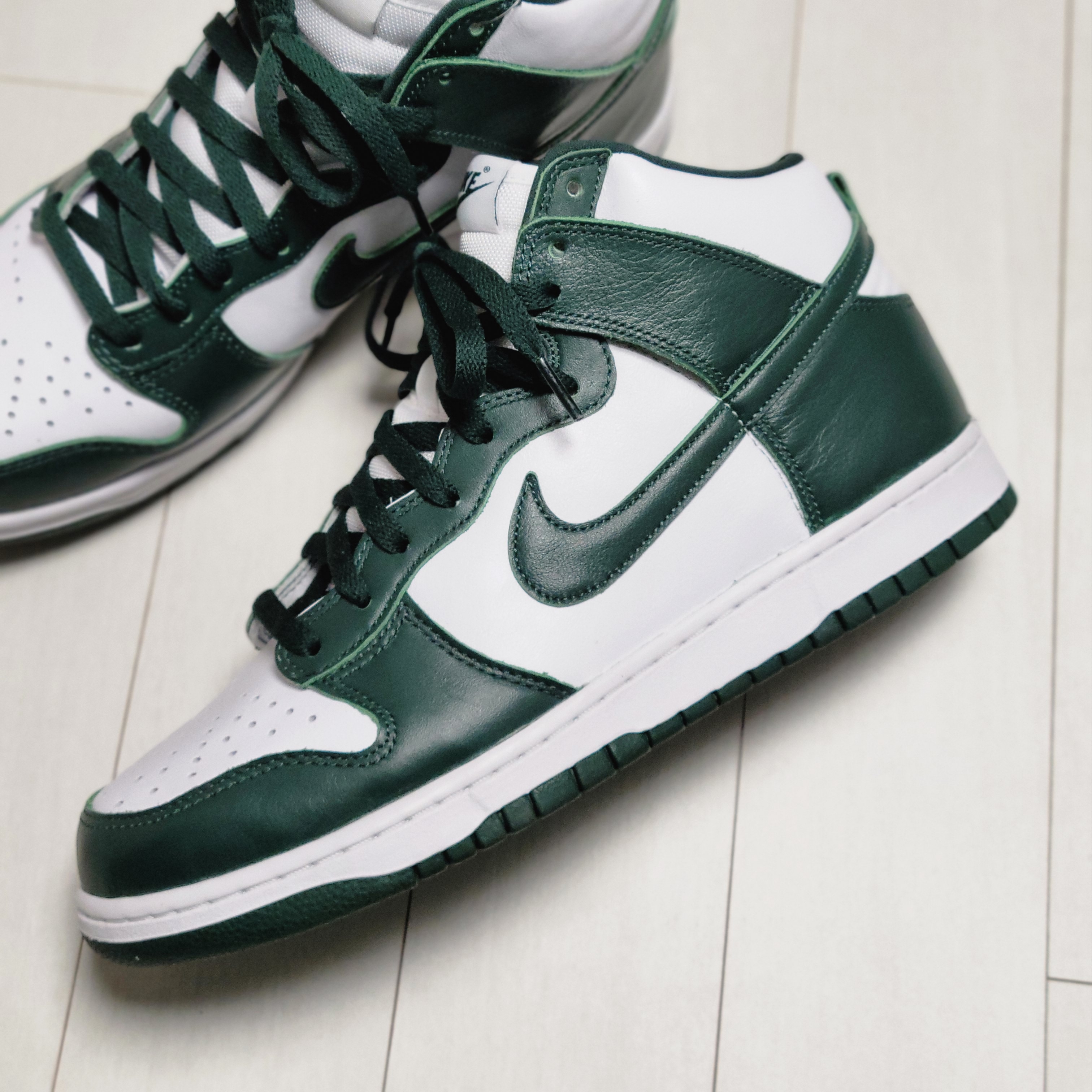 Nike Dunk High SP Spartan Green 착용 스타일 - 1