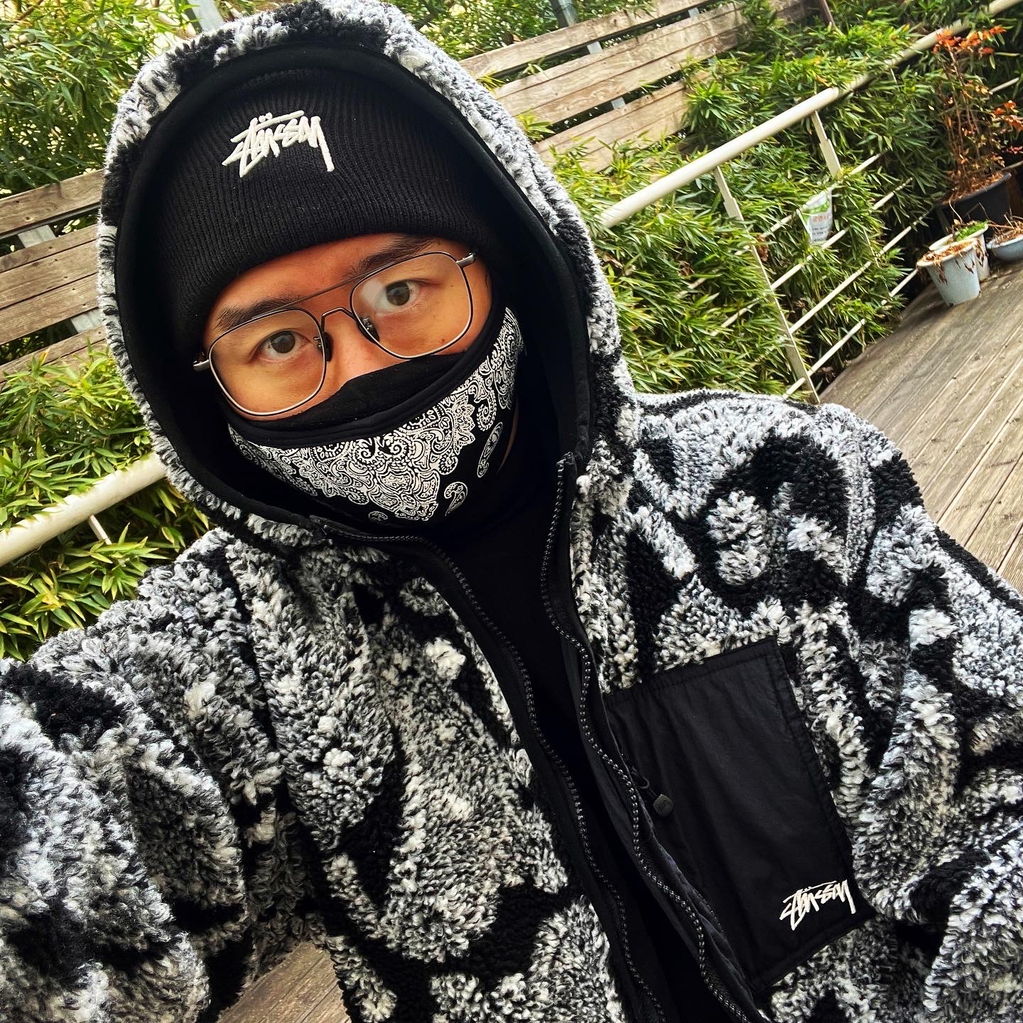 Nike x Stussy NRG Cuffed Beanie Black, Stussy Hooded Sherpa Jacket Multi 착용 스타일 - 2