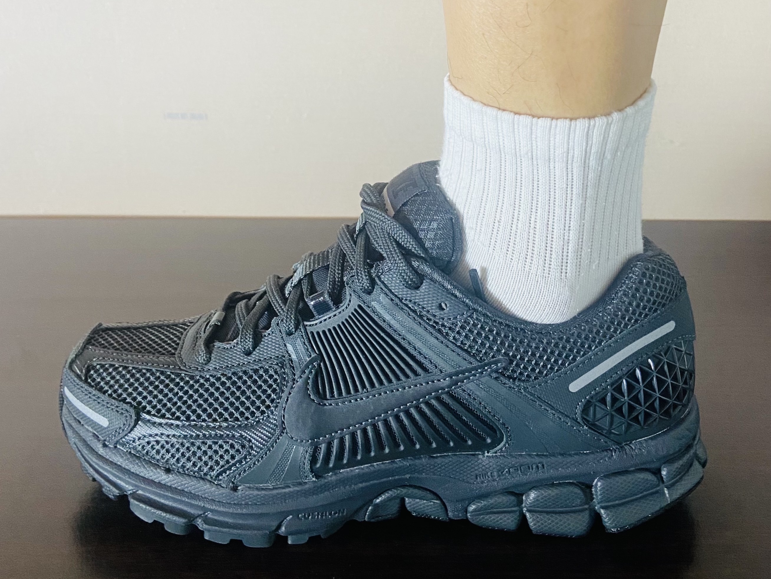 Nike Zoom Vomero 5 SP Anthracite 2023 착용 스타일