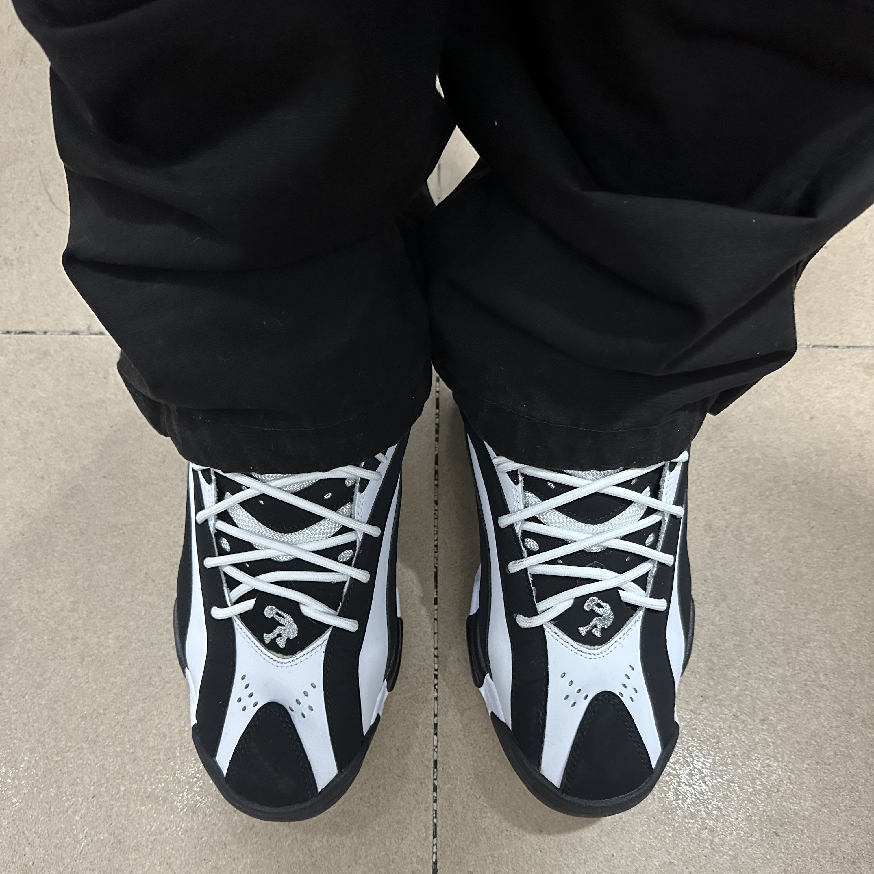 Reebok Shaqnosis Black White 2020 착용 스타일