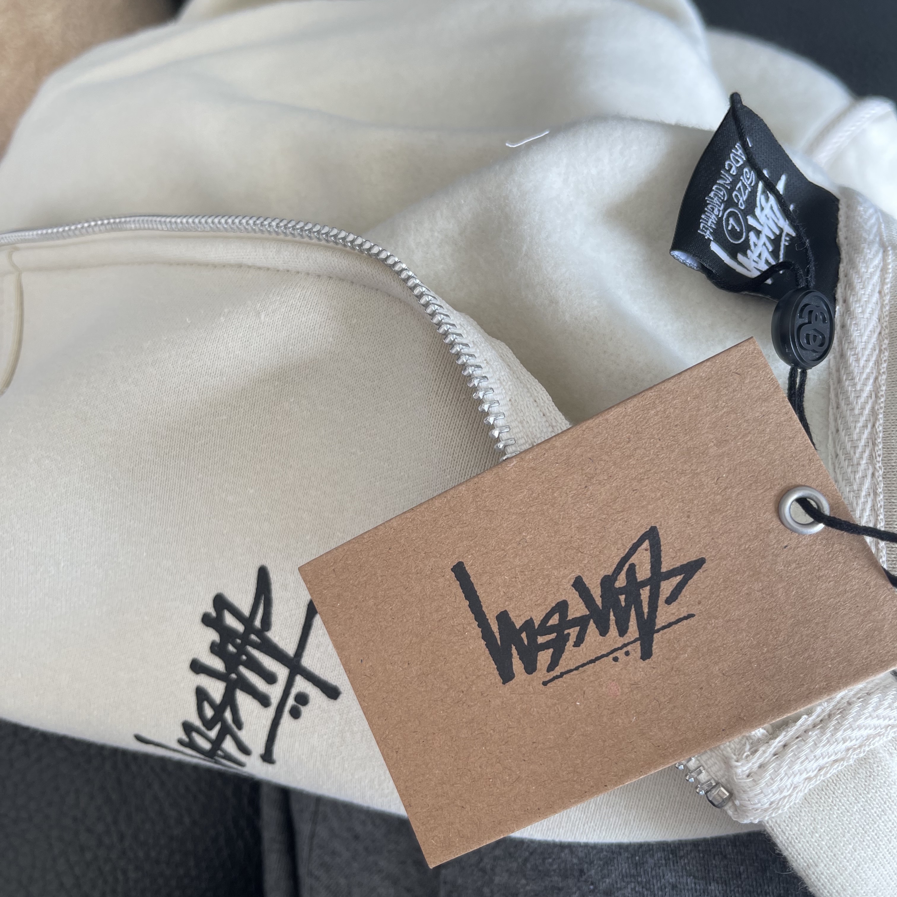 Stussy Basic Stussy Zip Hoodie Putty 2022 착용 스타일