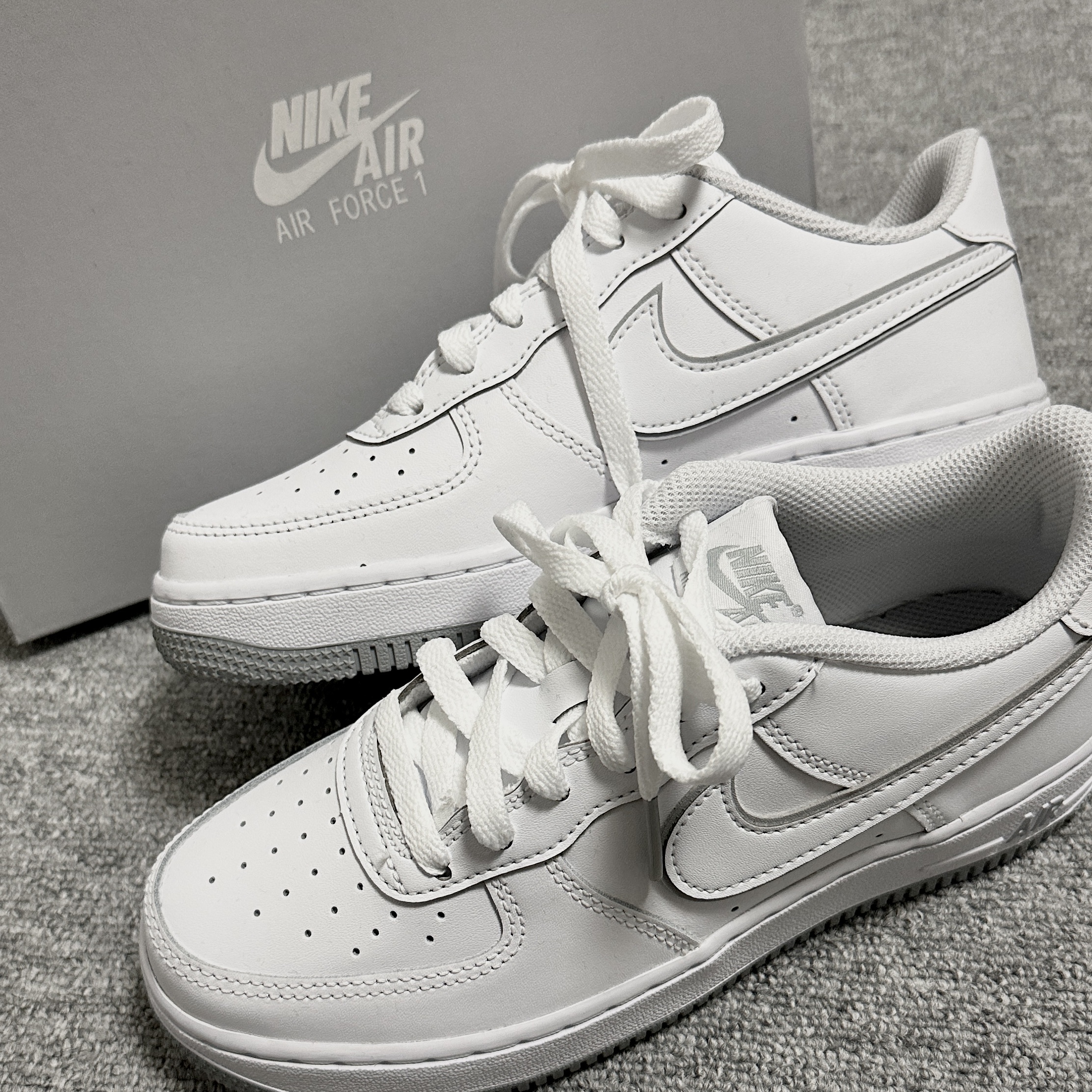 (GS) Nike Air Force 1 White Wolf Grey, Nike Air Force 1 '07 White Wolf Grey 착용 스타일