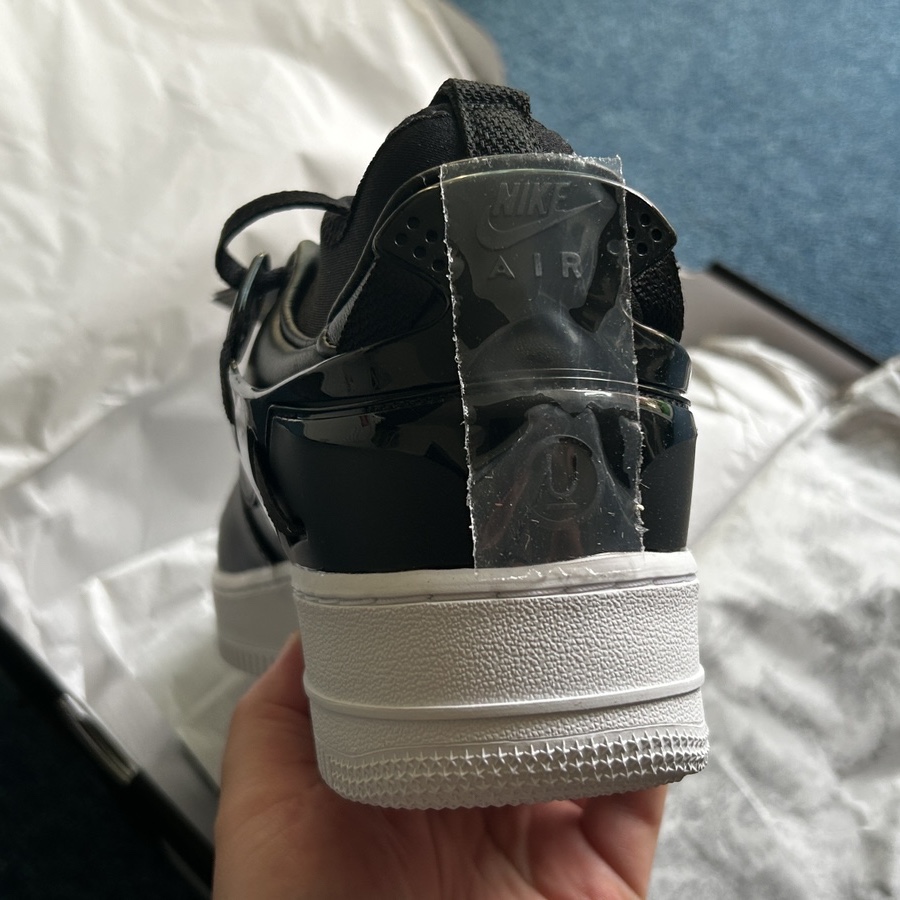 Nike x Undercover Air Force 1 Low SP Black 착용 스타일 - 4