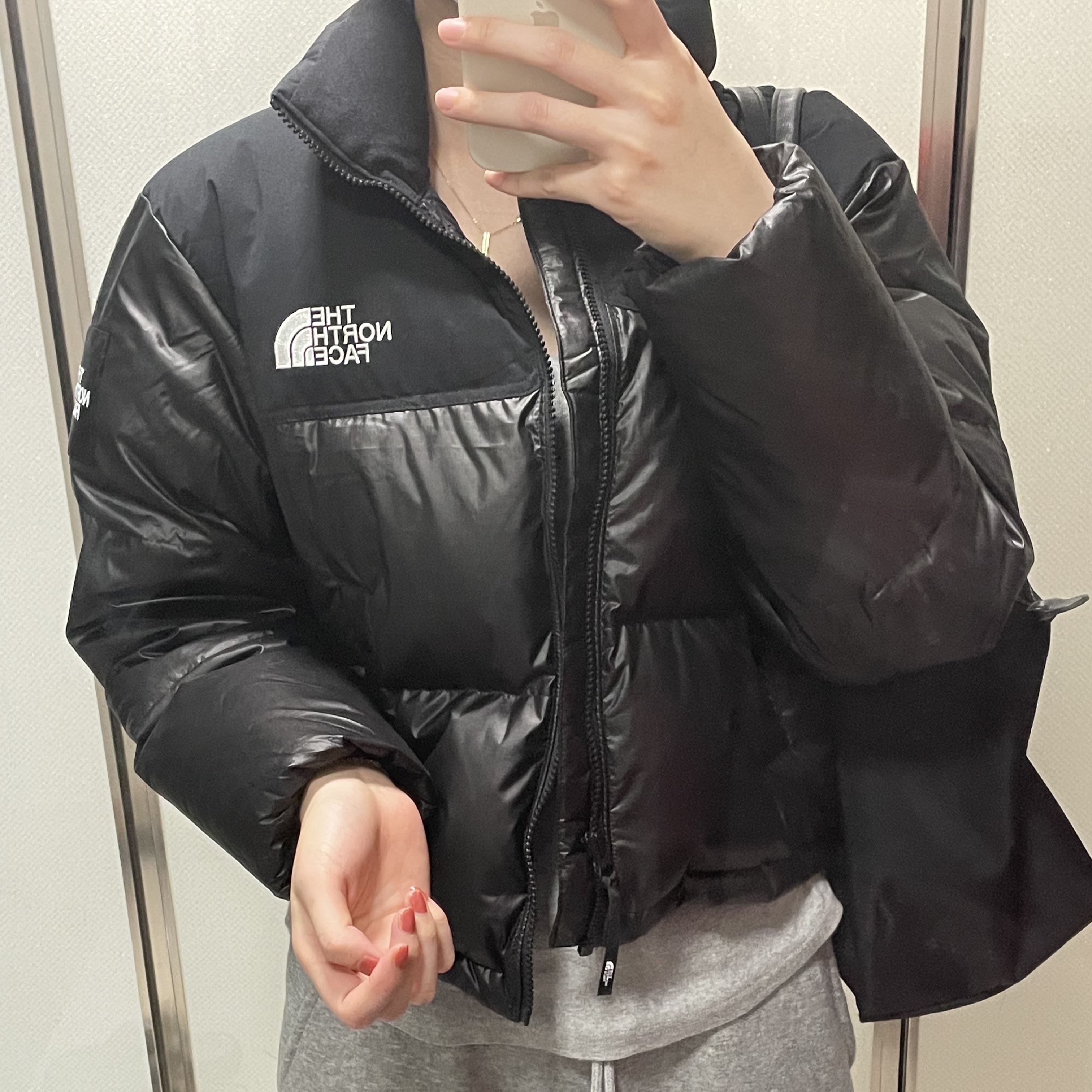 (W) The North Face White Label Novelty Nuptse Down Jacket Black 착용 스타일