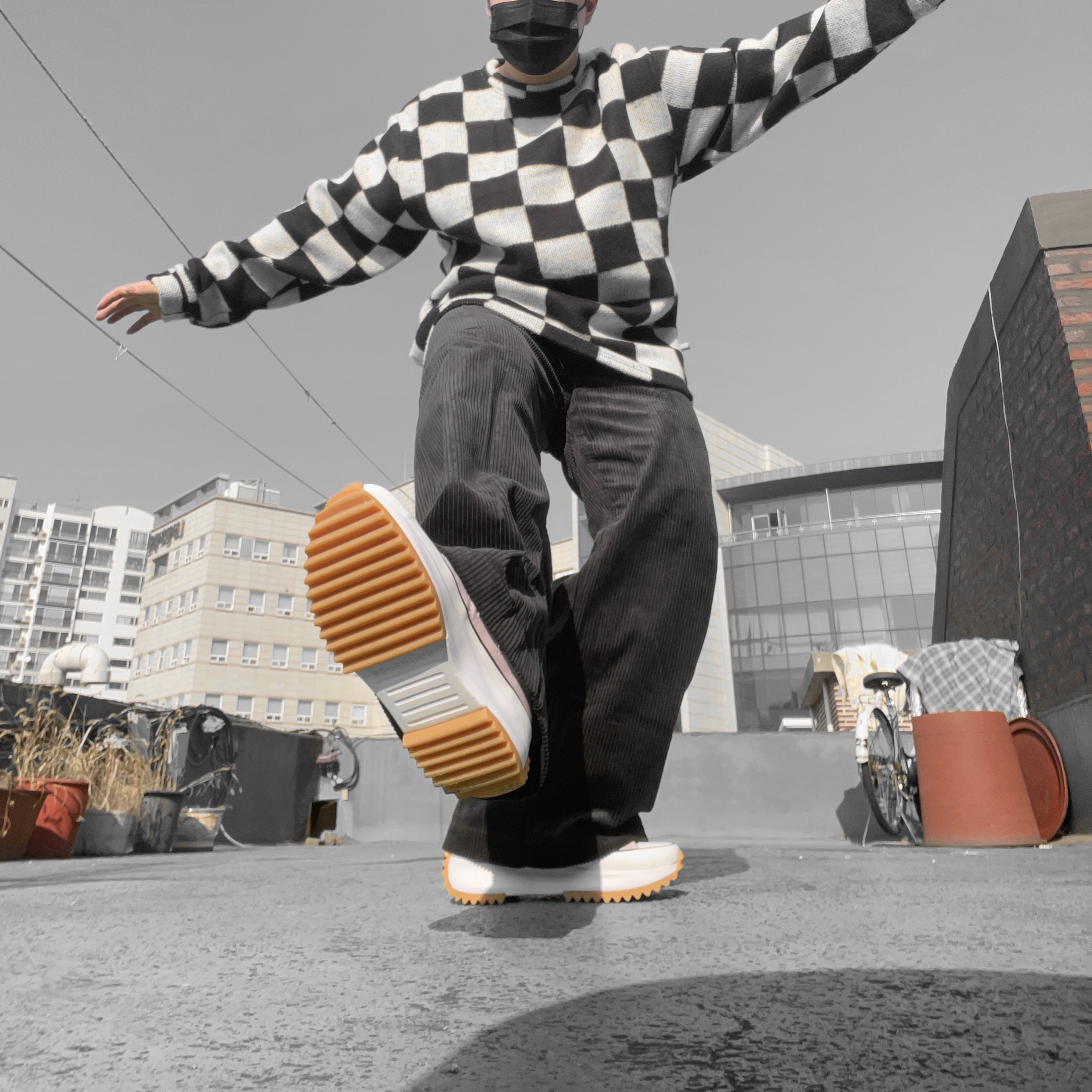 Converse Run Star Hike Hi Seasonal Color Himalayan Salt 착용 스타일