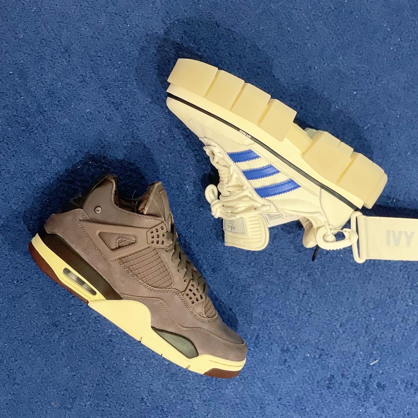 (W) Adidas x Beyonce Ivy Park Super Sleek Chunky White Glow Blue, Jordan 4 x A Ma Maniere Retro Violet Ore 착용 스타일 - 2