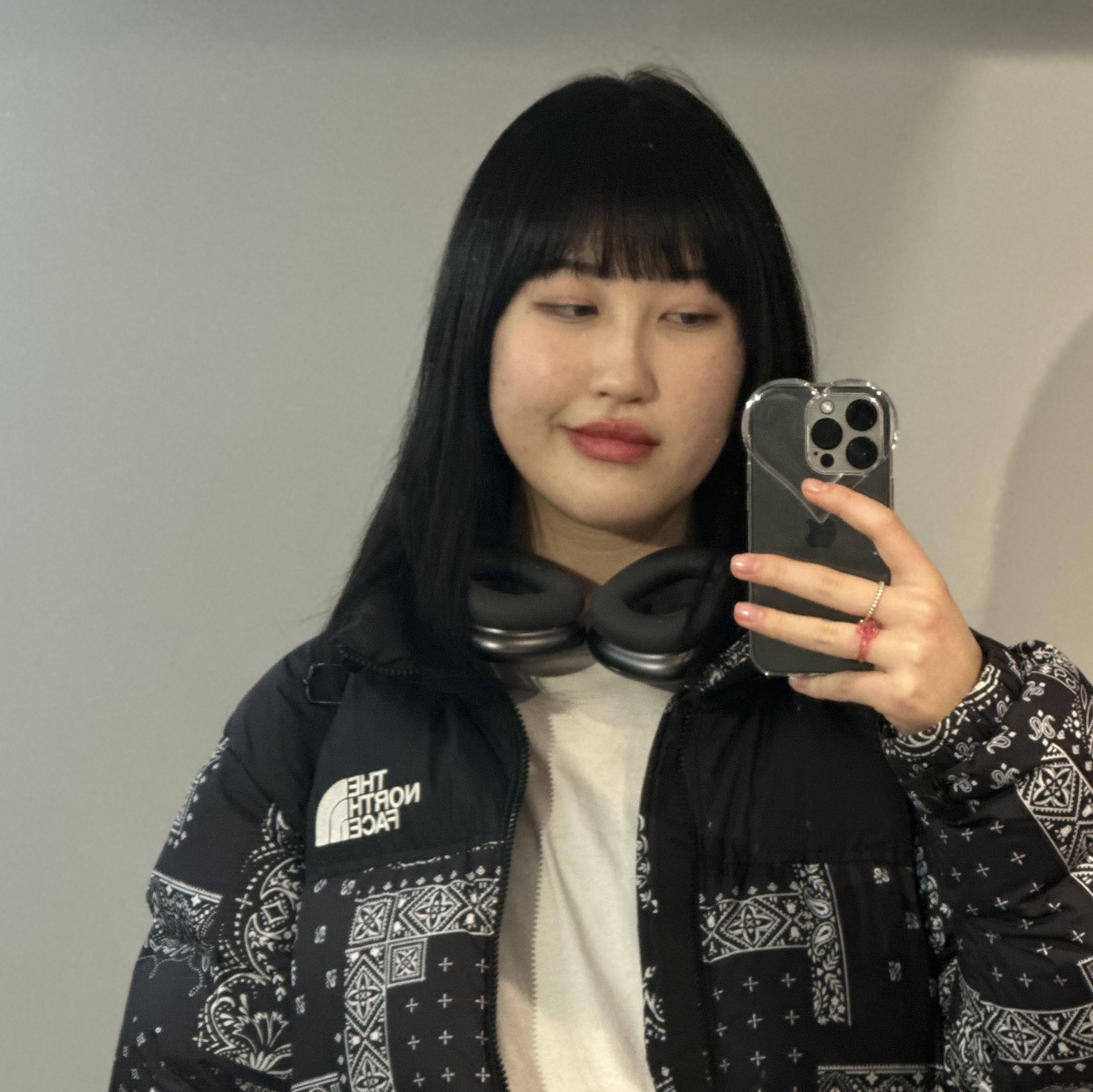Apple AirPods Max Lightning Space Gray (Korean Ver.) 착용 스타일
