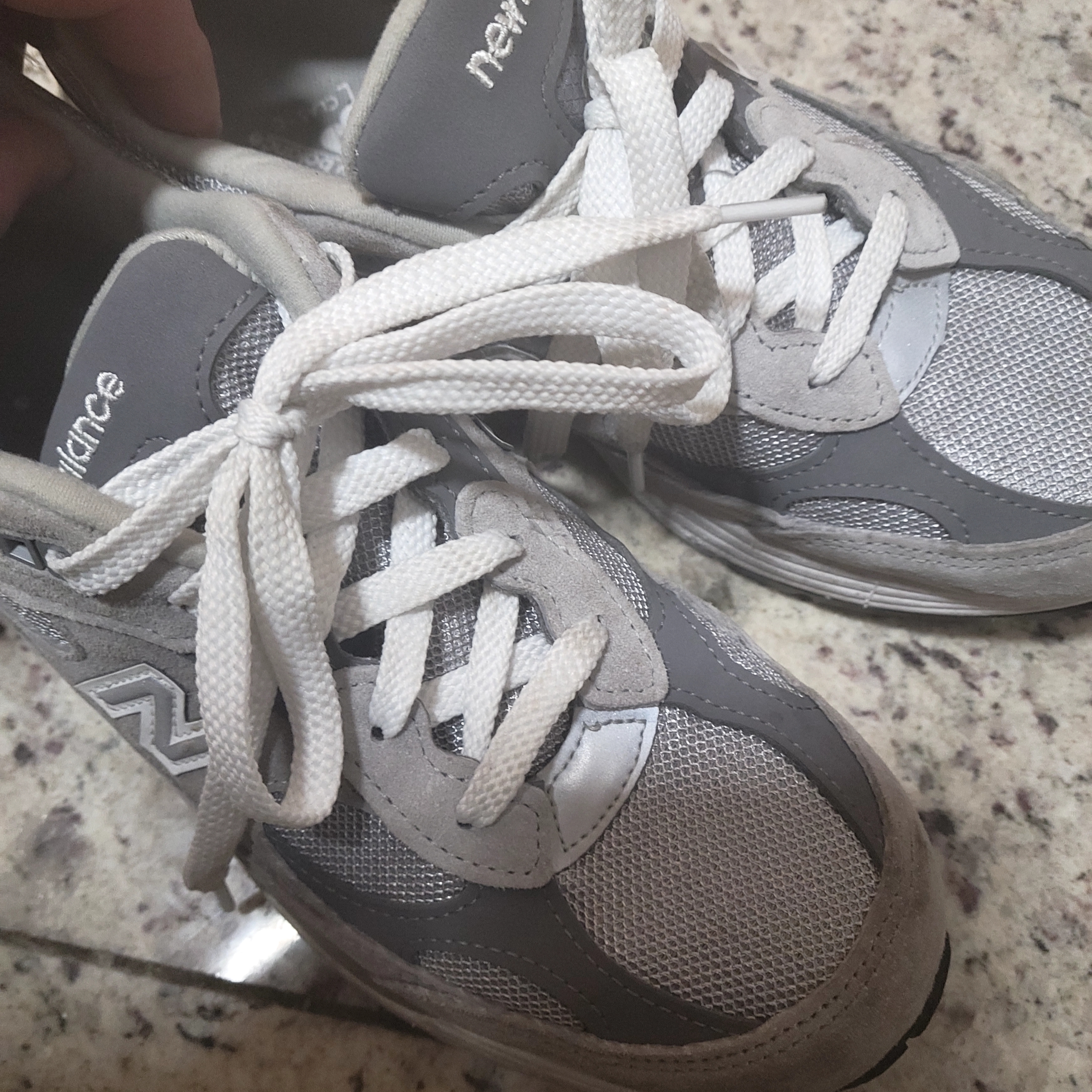 New Balance 992 Made in USA Grey - D Standard 착용 스타일