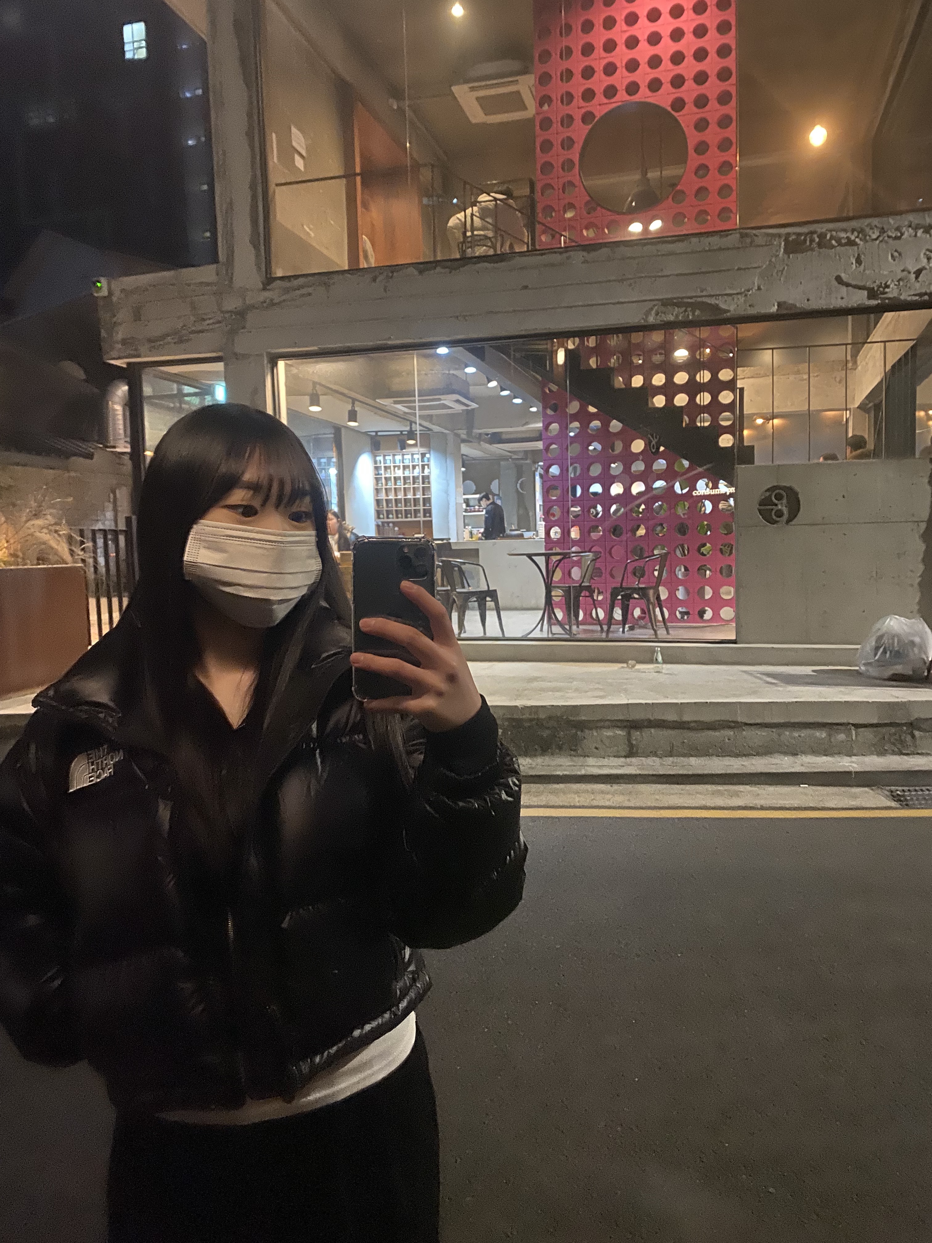 (W) The North Face Nuptse Short Jacket Black, Nike x Supreme Air Force 1 Low Black 착용 스타일 - 5