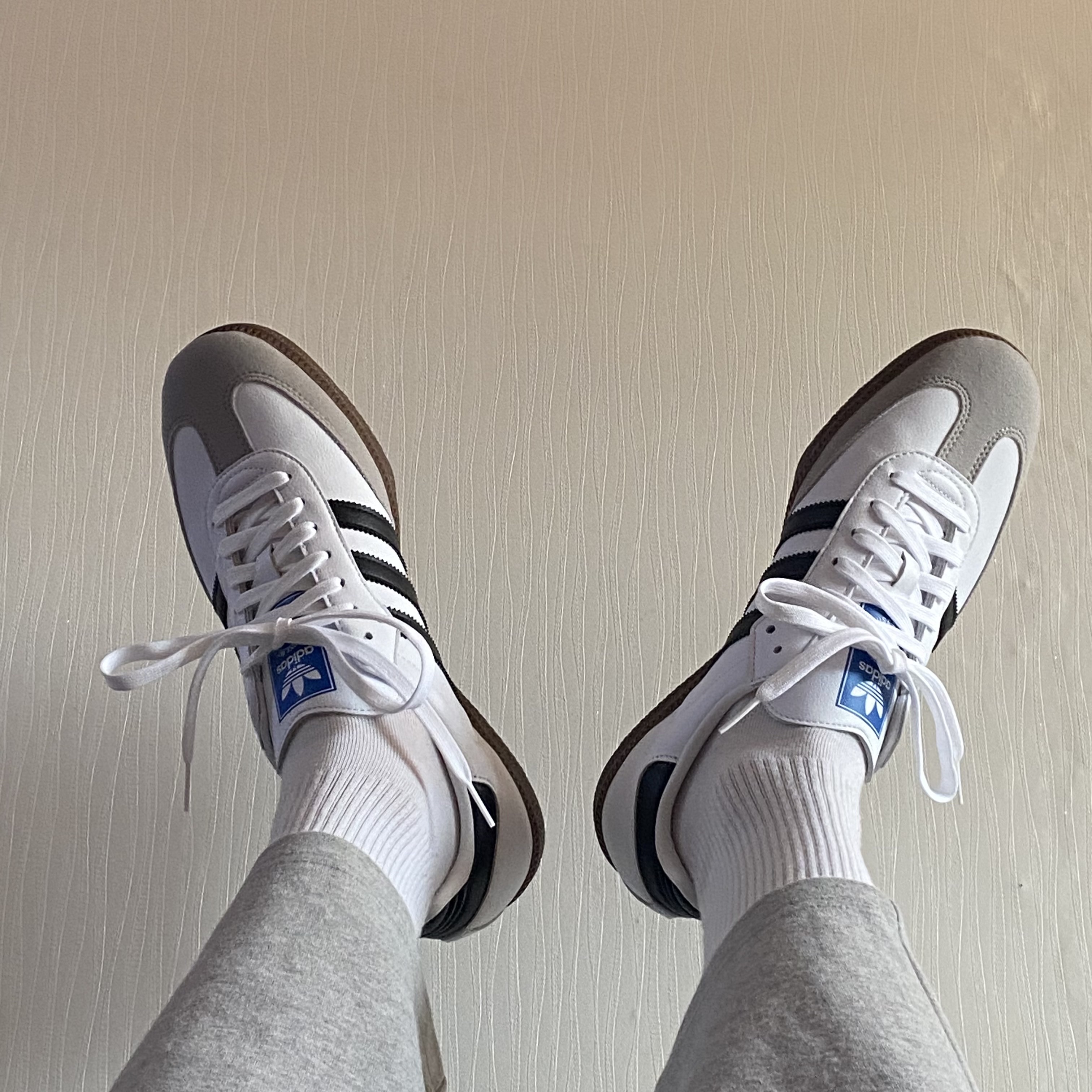 Adidas Samba Vegan White Black 착용 스타일