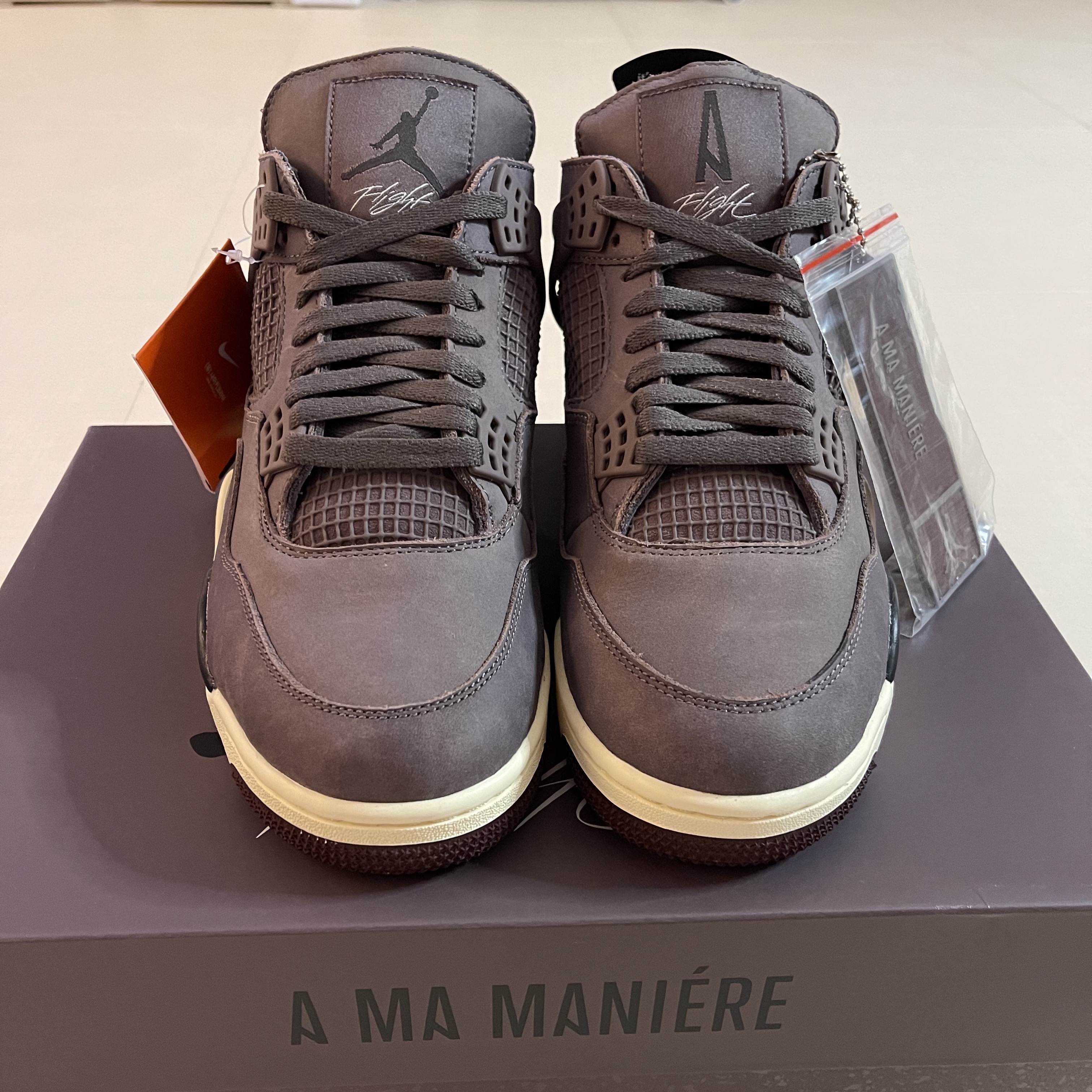 Jordan 4 x A Ma Maniere Retro Violet Ore 착용 스타일 - 1