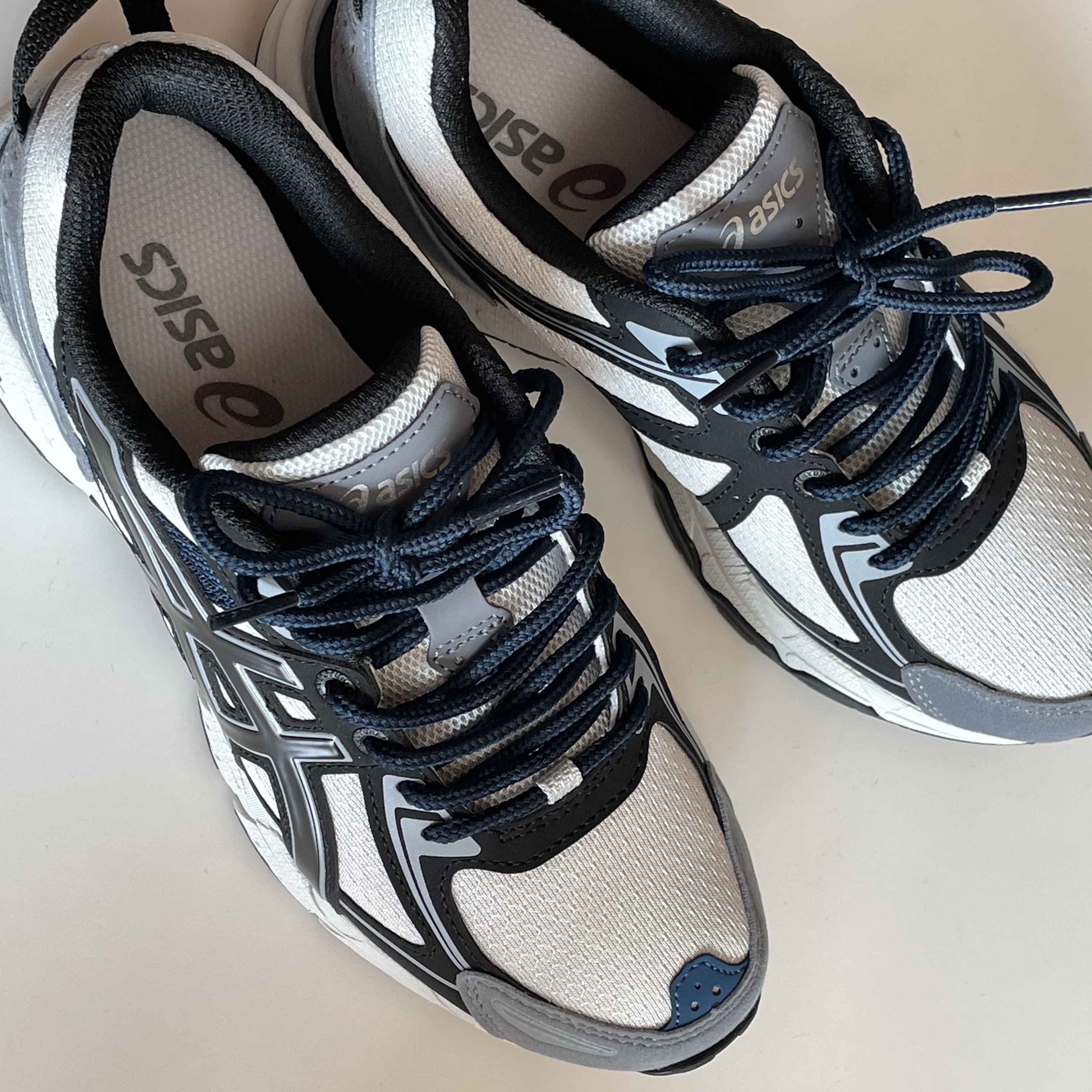 Asics Gel-Venture 6 SPS Glacier Grey 착용 스타일