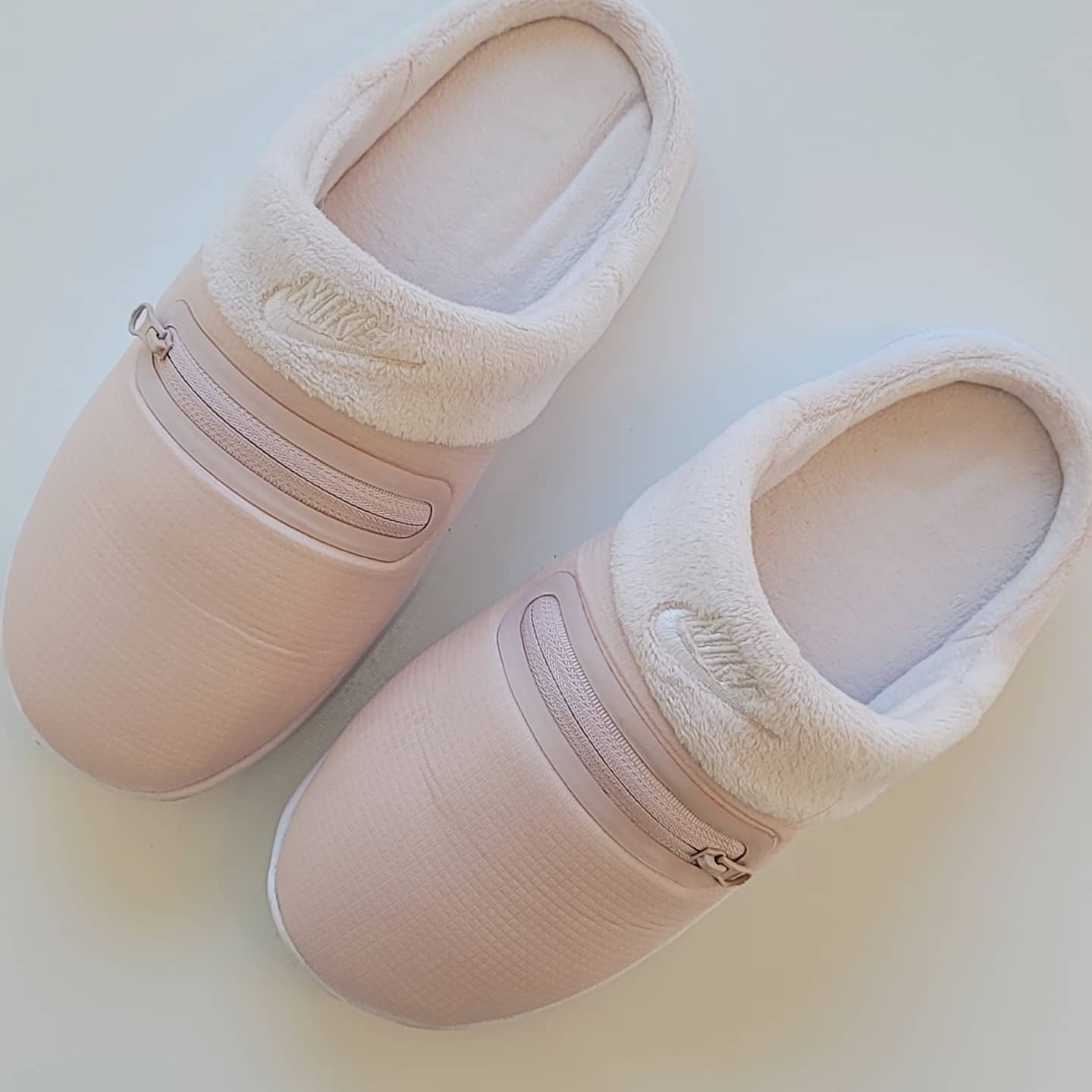 (W) Nike Burrow Barely Rose 착용 스타일