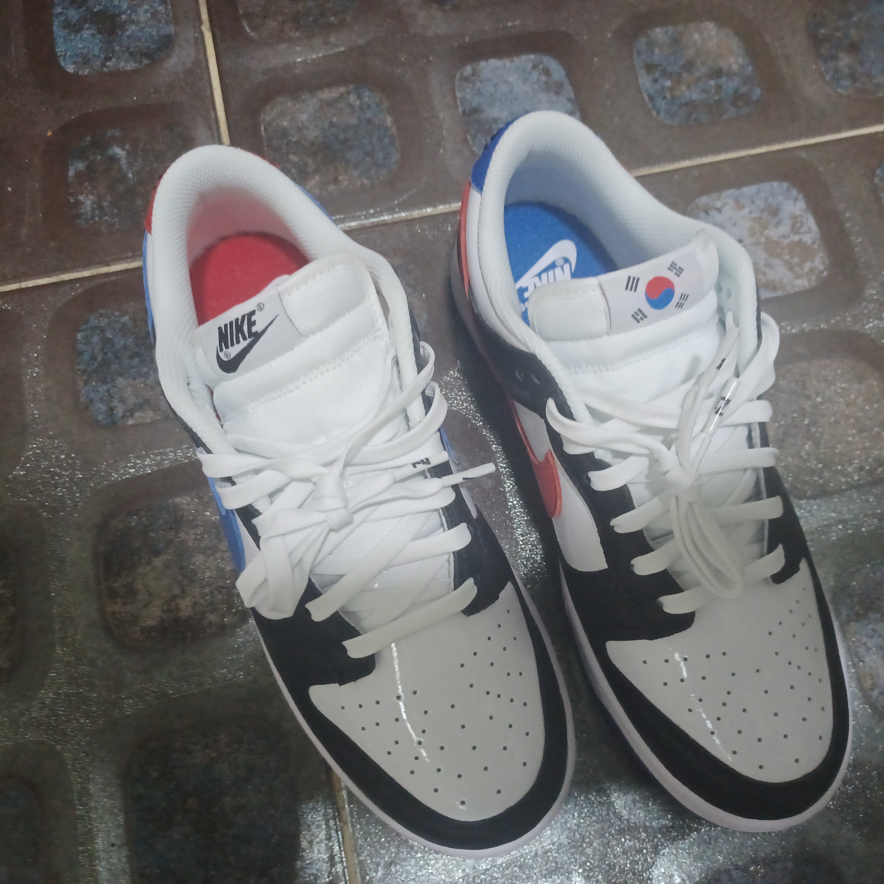 Nike Dunk Low SE Seoul 착용 스타일