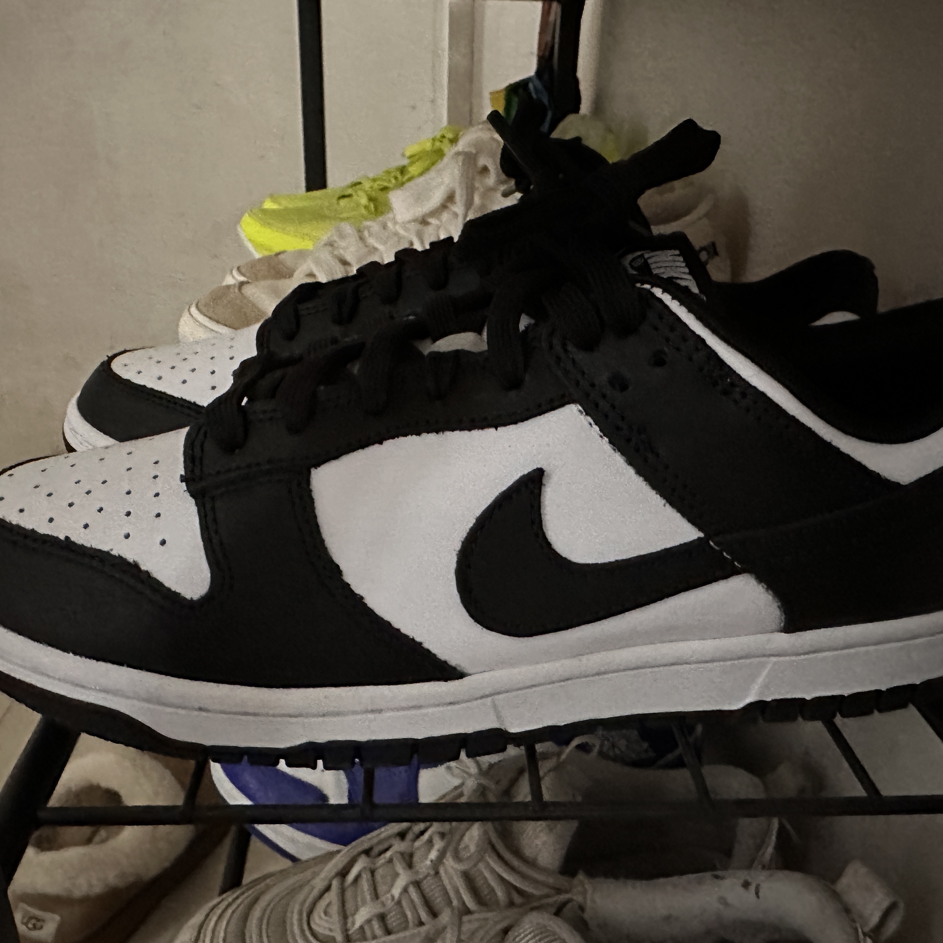 Nike Dunk Low Retro Black 착용 스타일 - 2