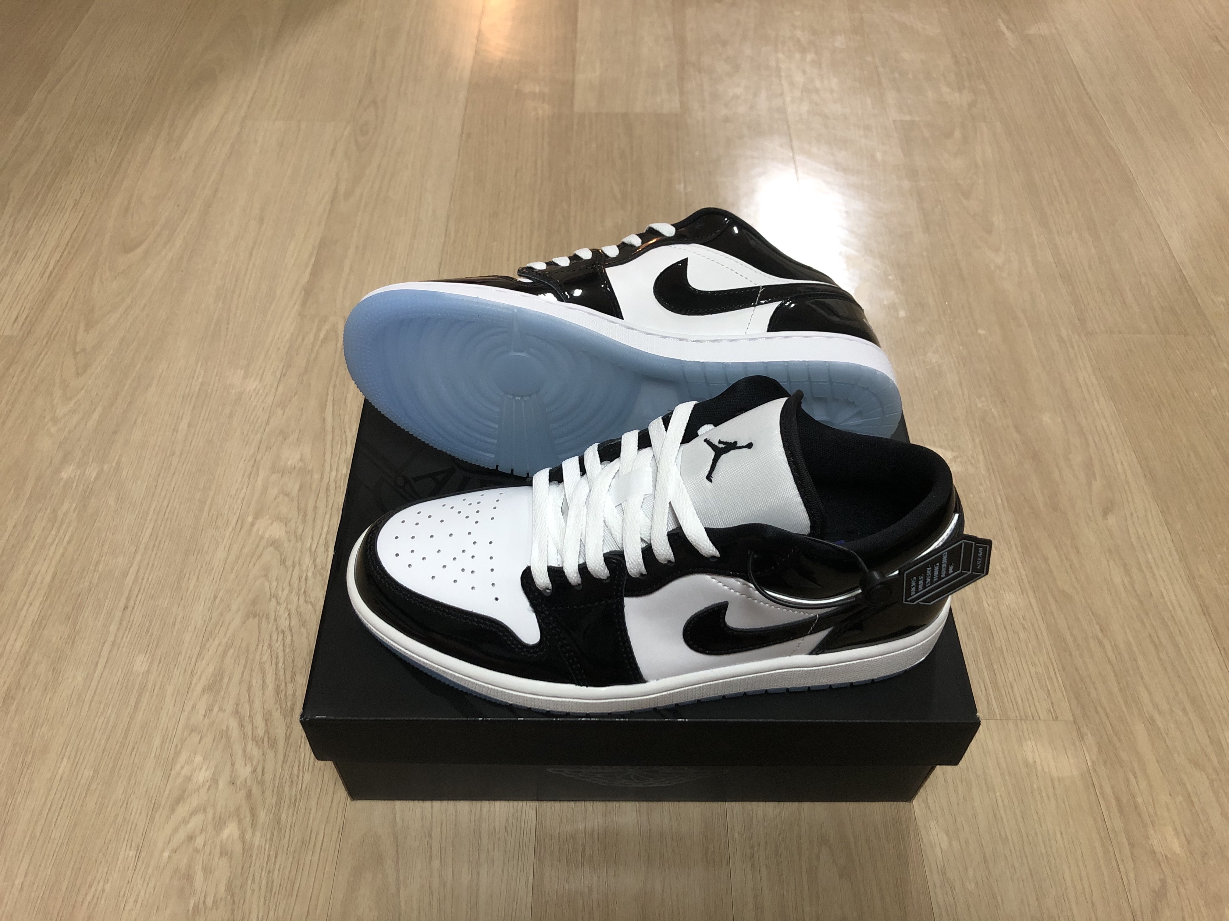 Jordan 1 Low SE Concord, (GS) Jordan 1 Low SE Concord 착용 스타일 - 3