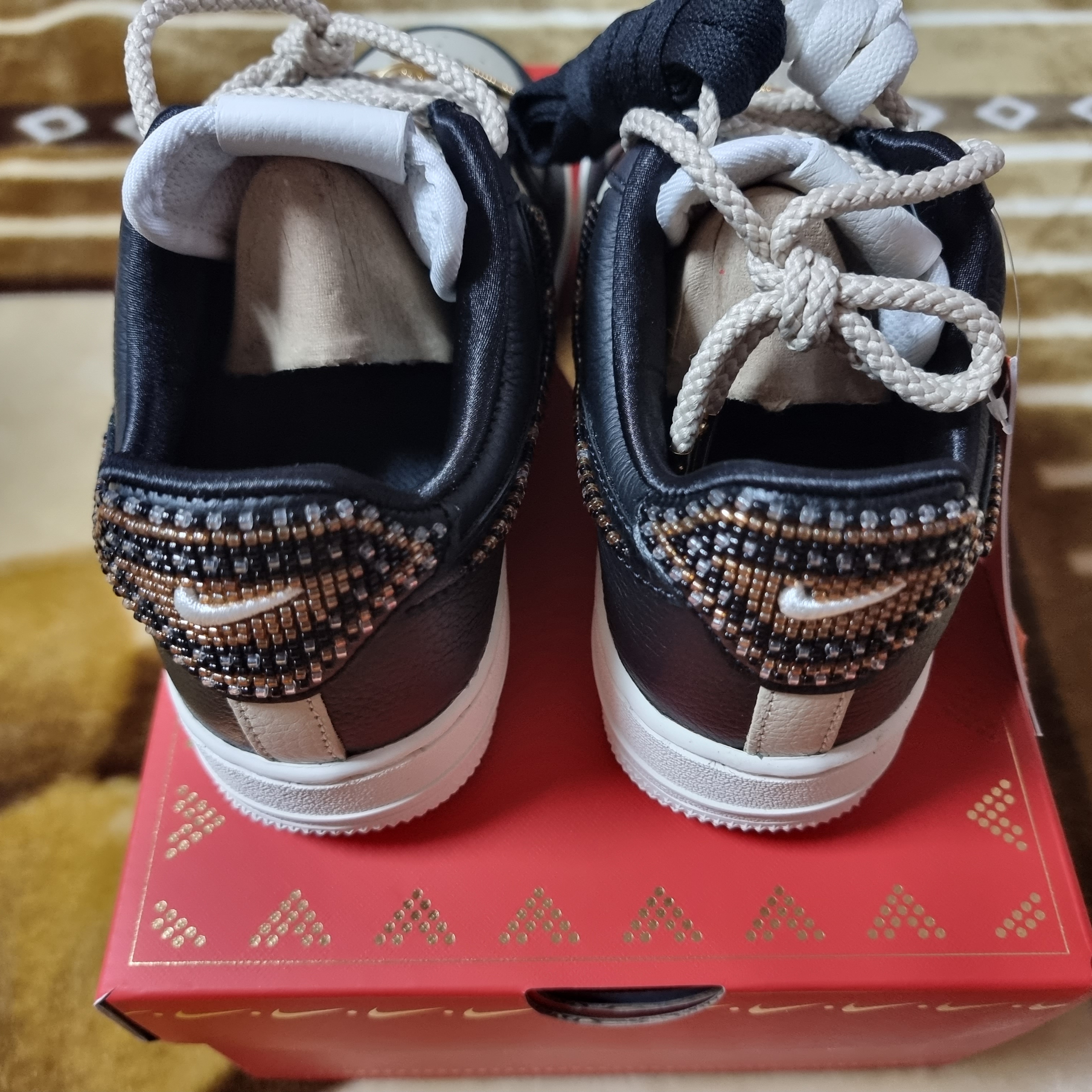 (W) Nike x Premium Goods Air Force 1 Low Black Sand 착용 스타일 - 5