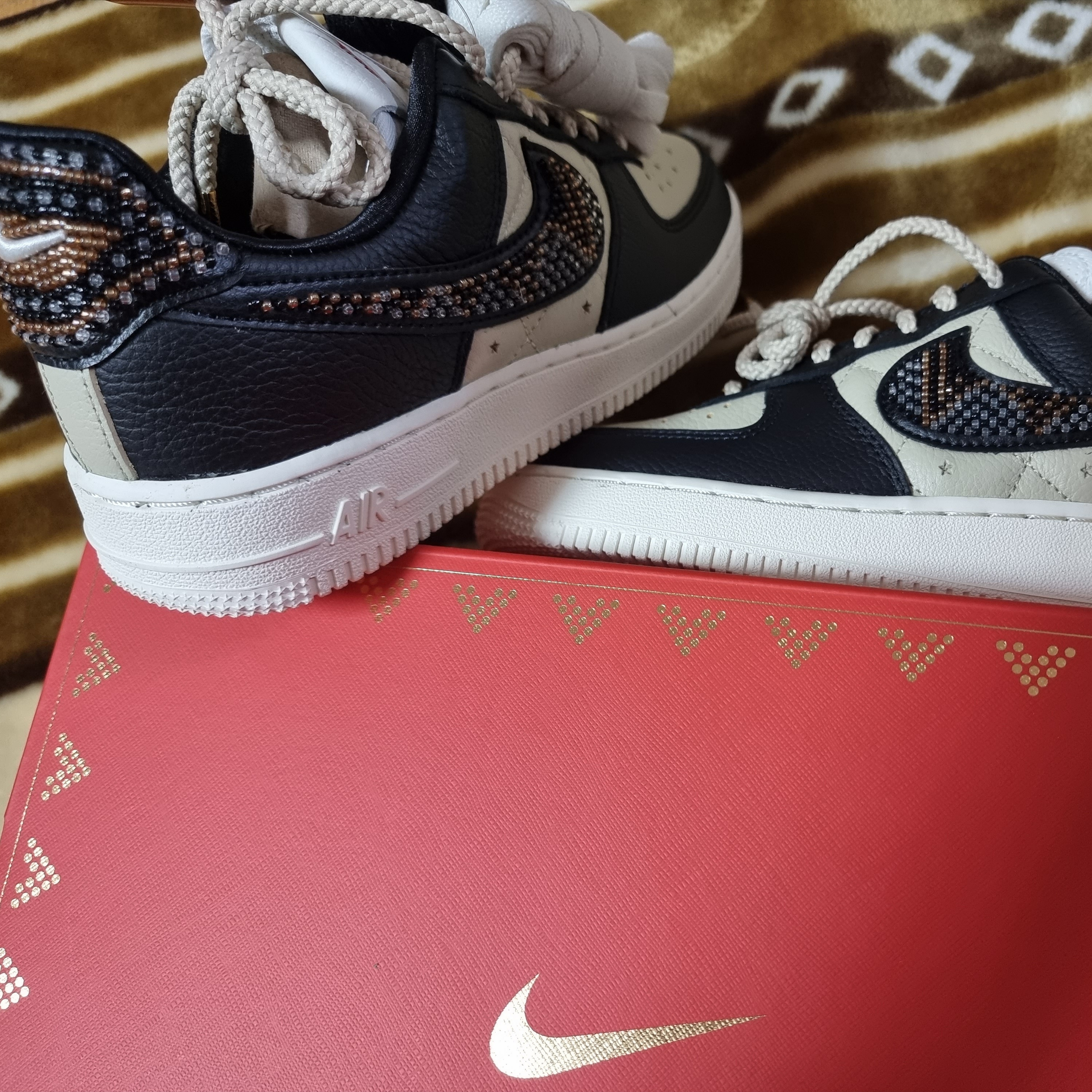 (W) Nike x Premium Goods Air Force 1 Low Black Sand 착용 스타일 - 1