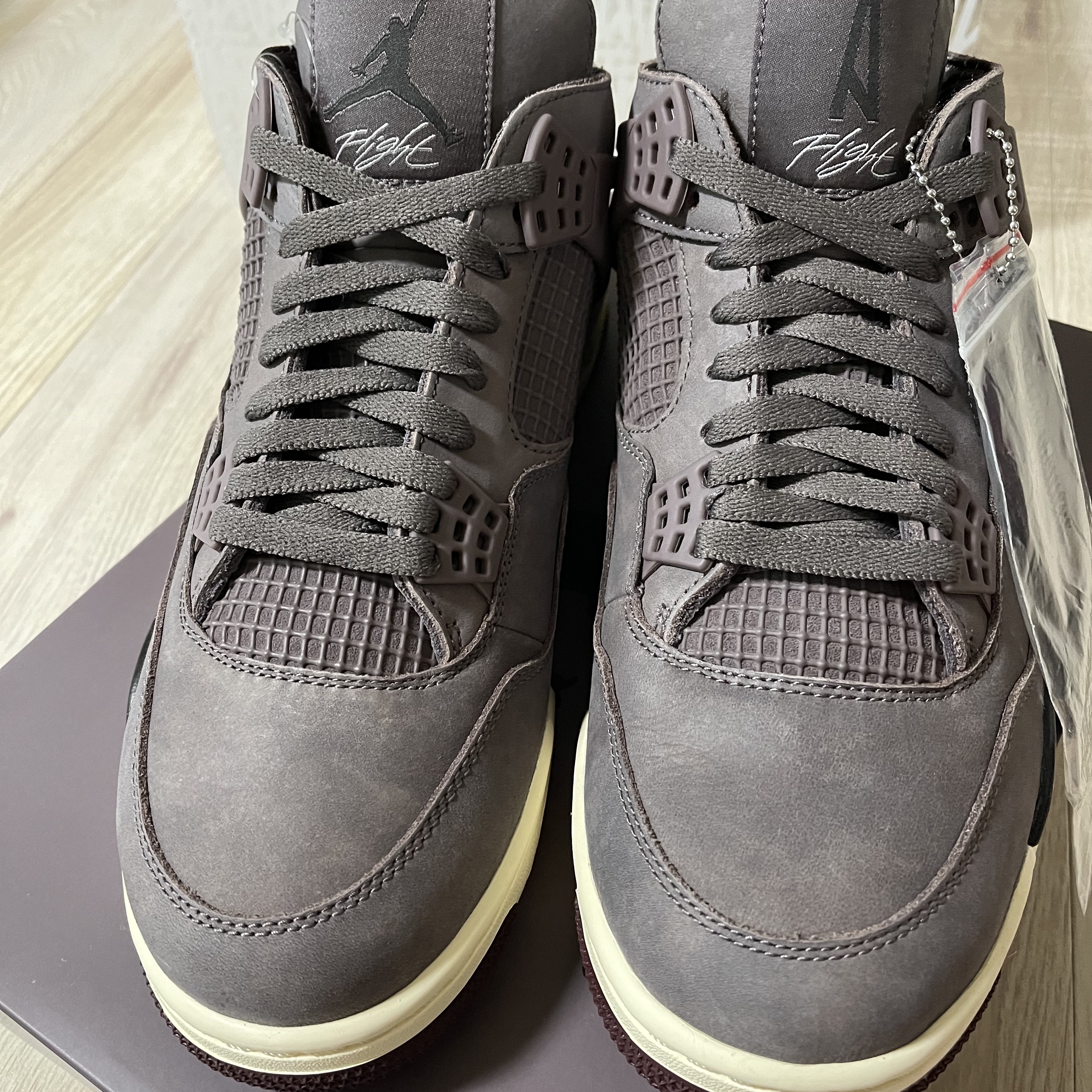 Jordan 4 x A Ma Maniere Retro Violet Ore 착용 스타일 - 2